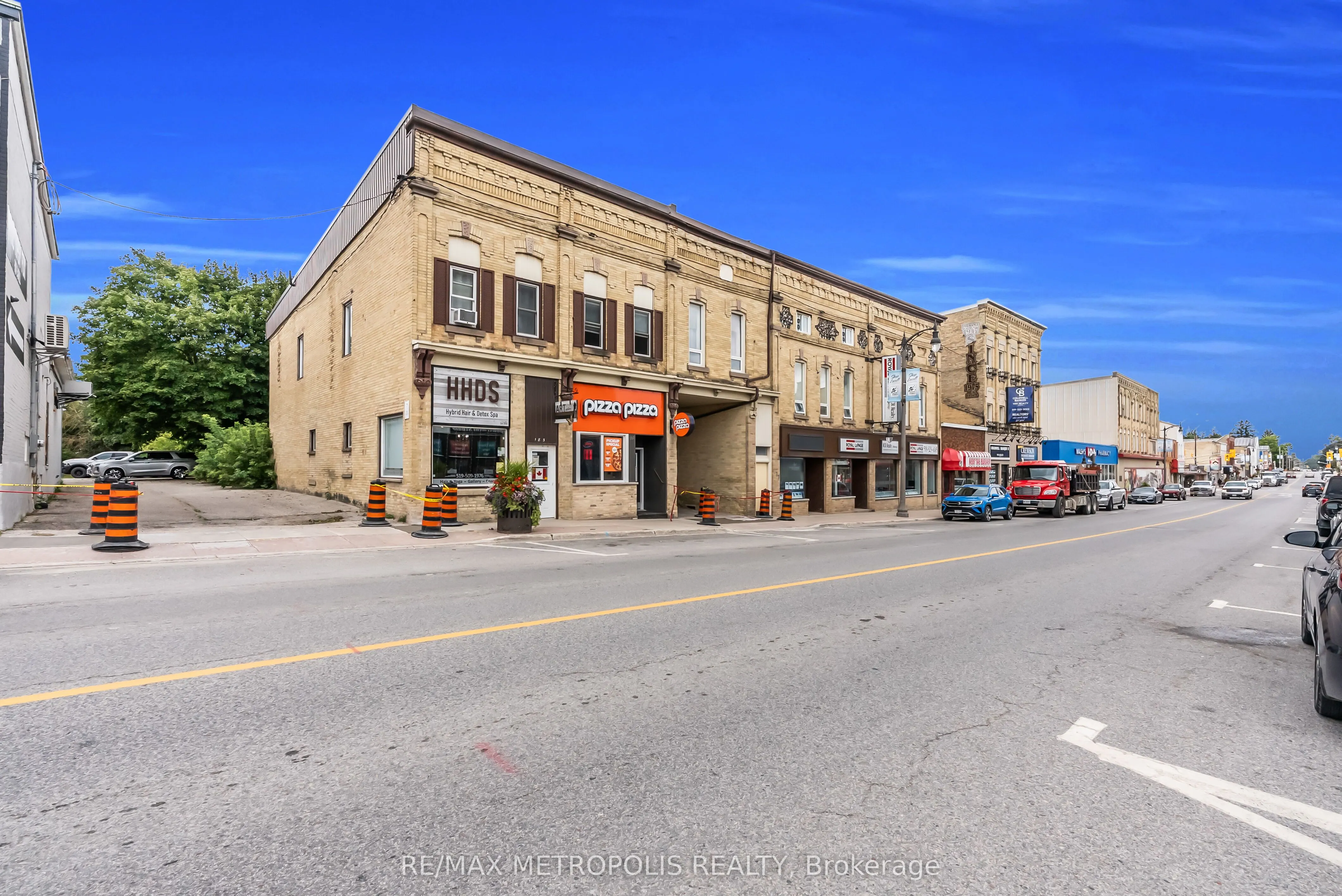 181 Main Street S