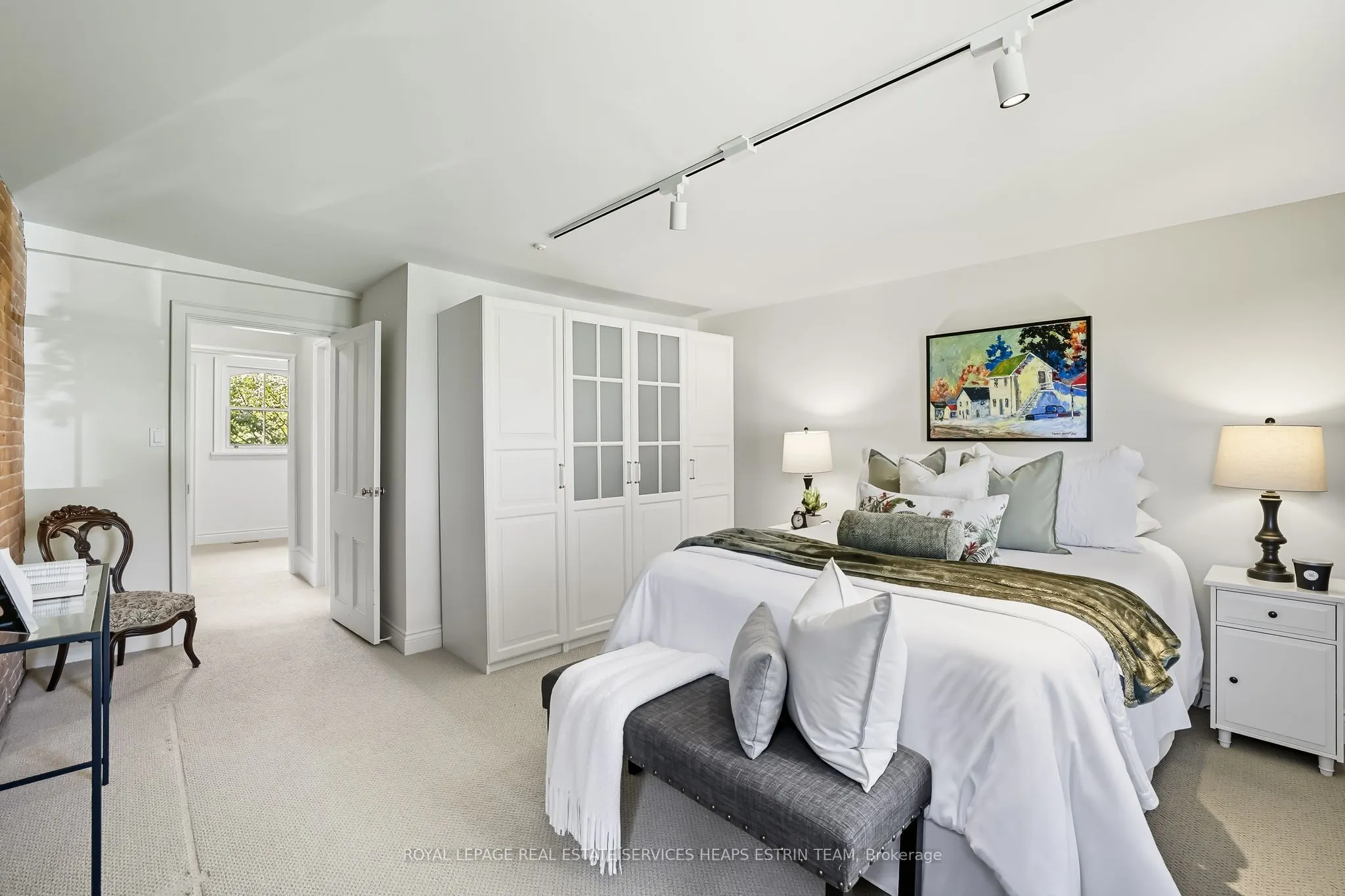 332 Ridout Street