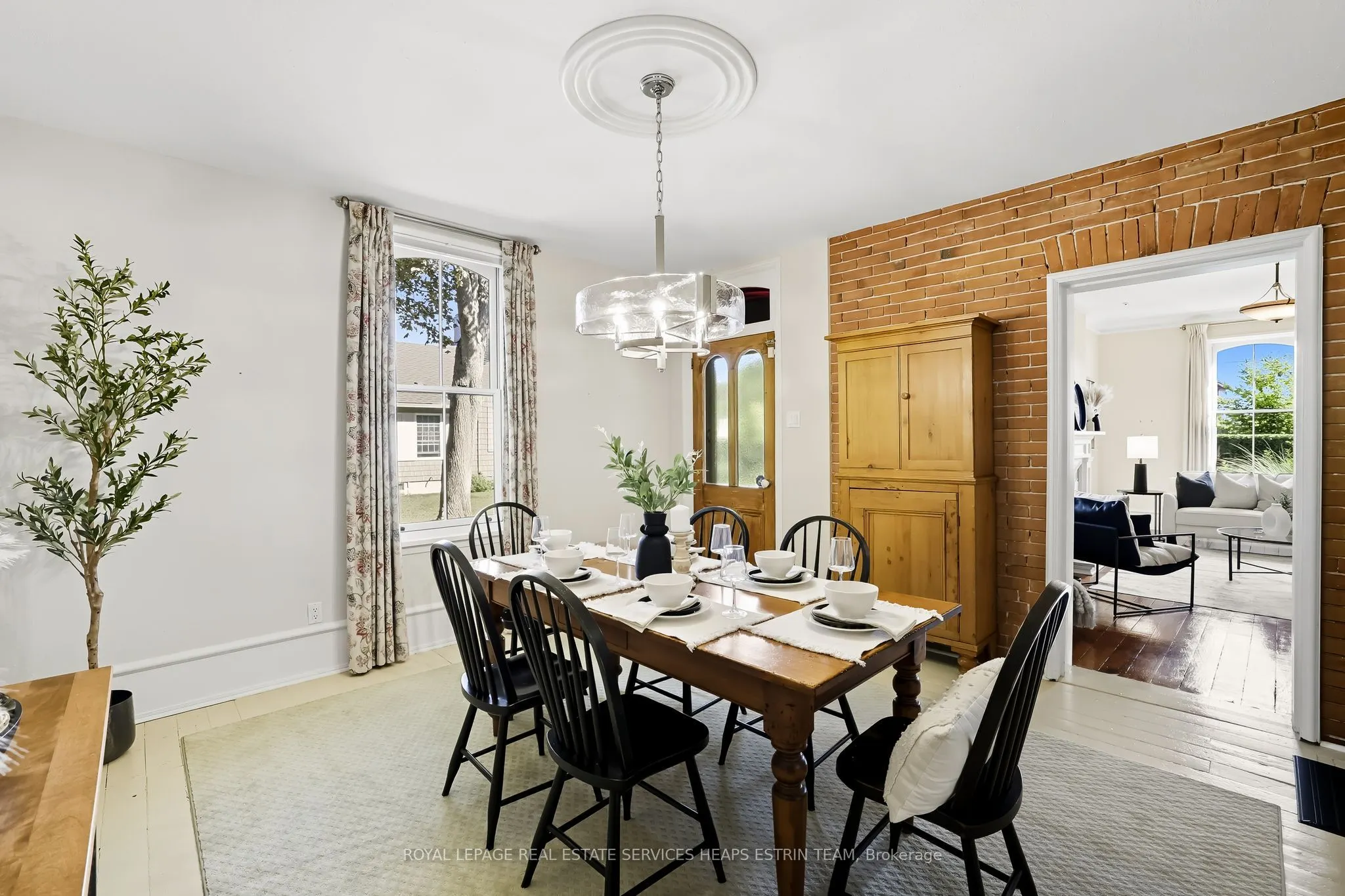 332 Ridout Street
