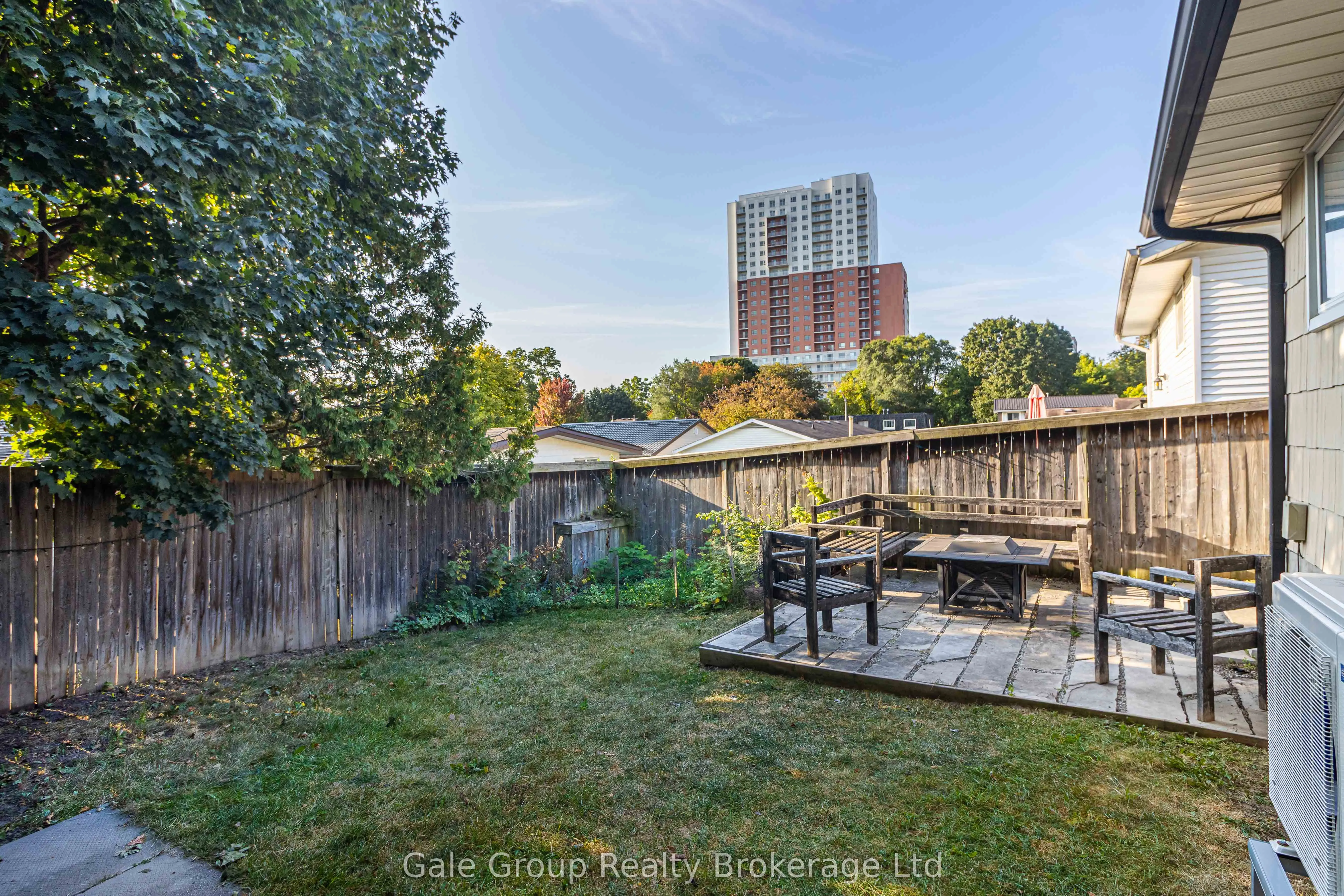 19 Greendale Crescent