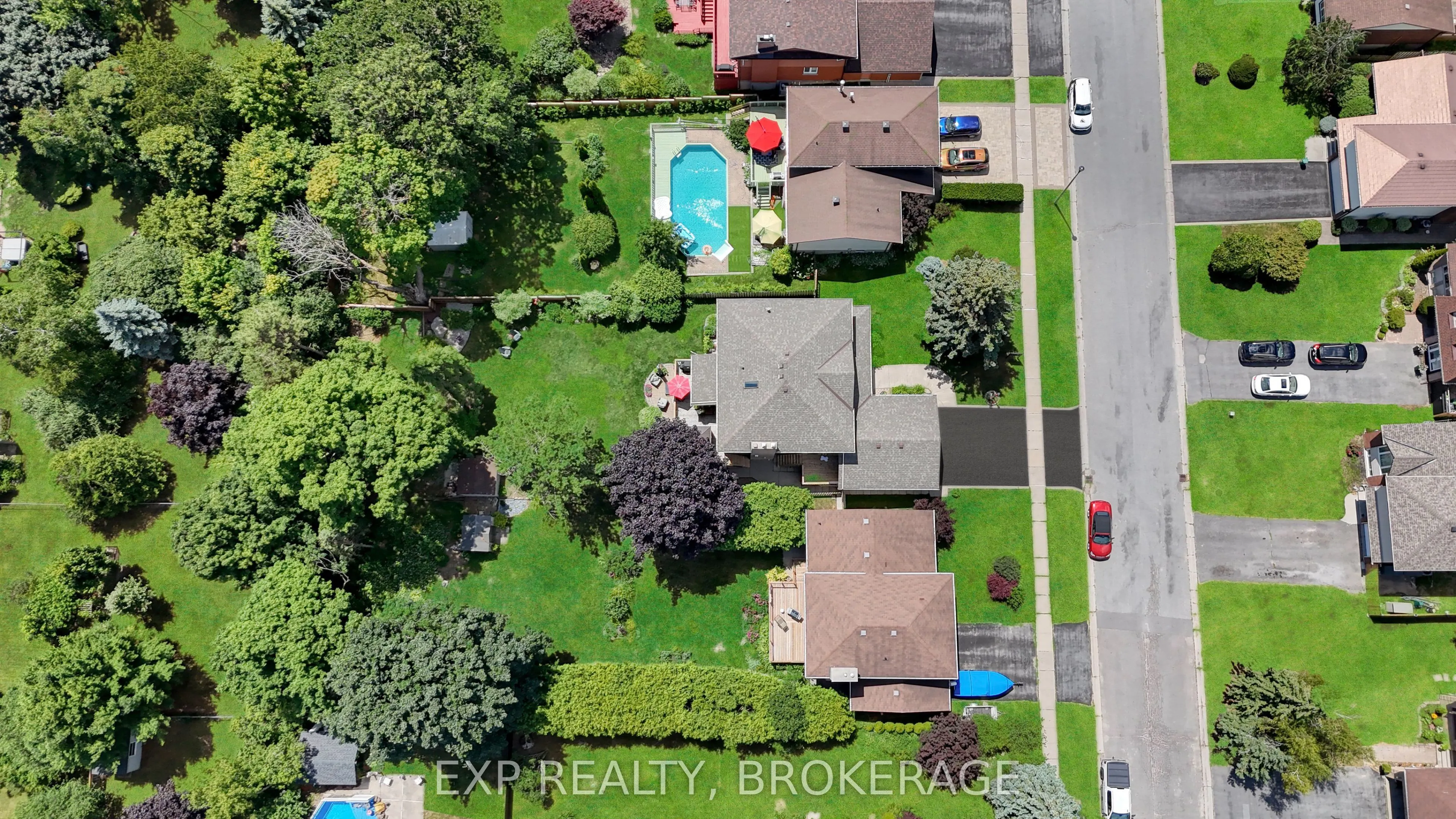 564 BRAESIDE Crescent