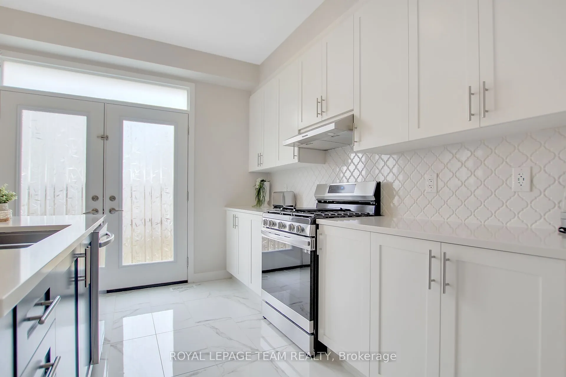 248 PURSUIT Terrace