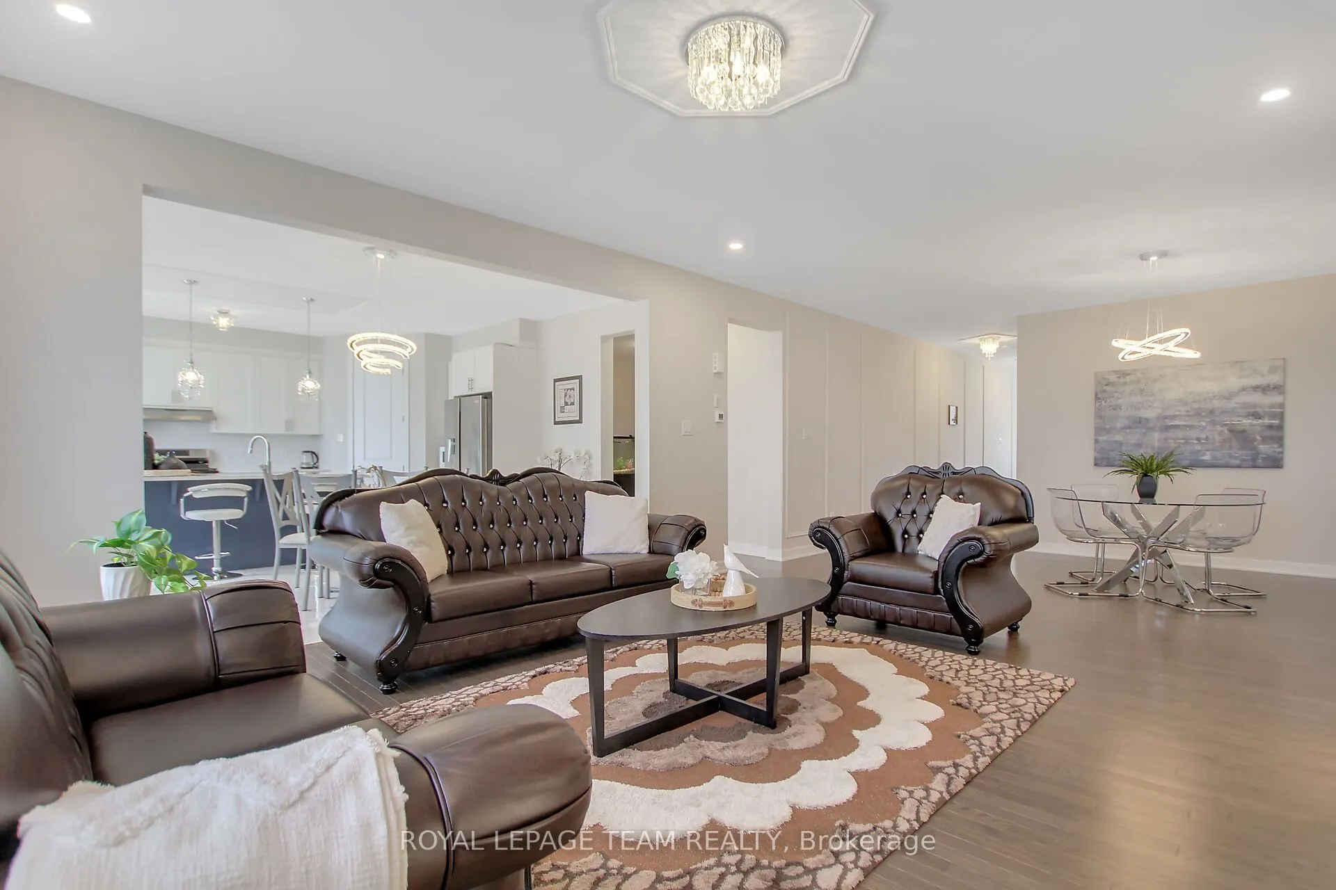 248 PURSUIT Terrace