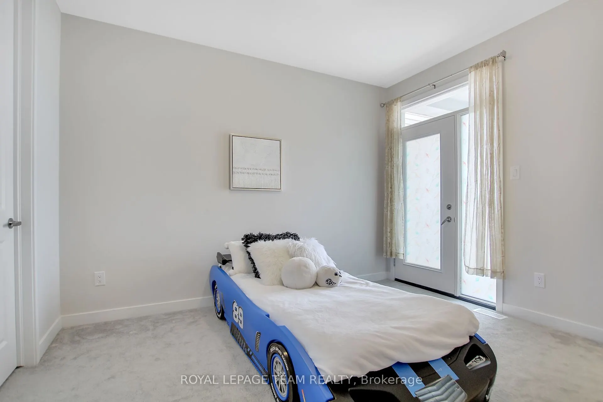 248 PURSUIT Terrace