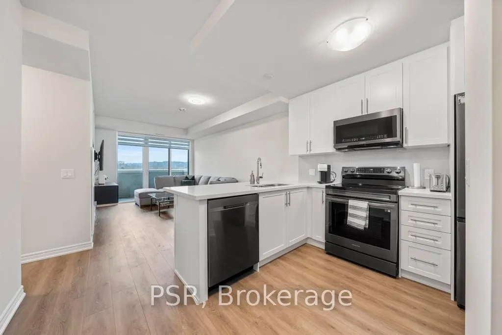 2750 King Street E, #215