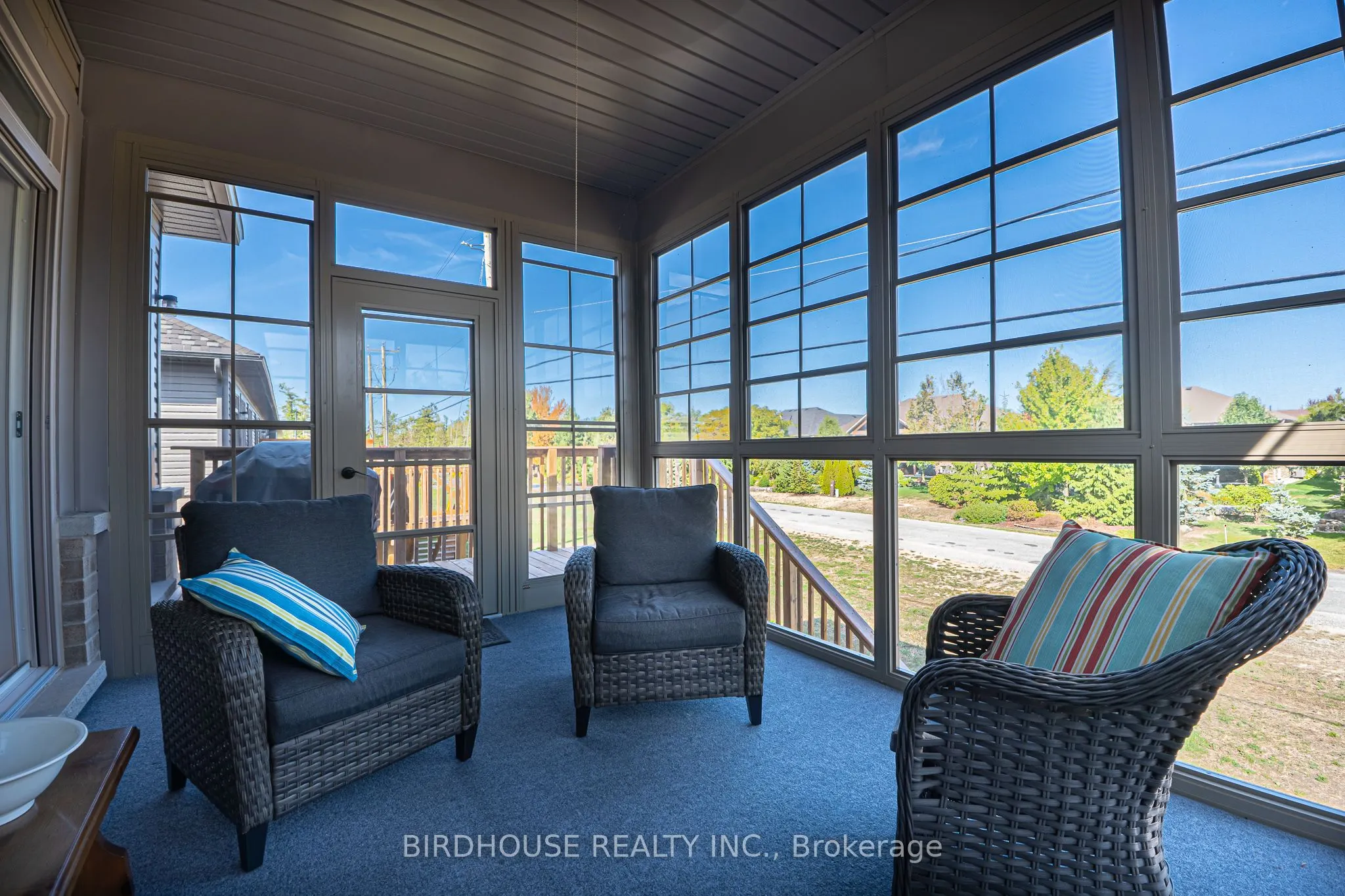 17 Lakewood Crescent, #7