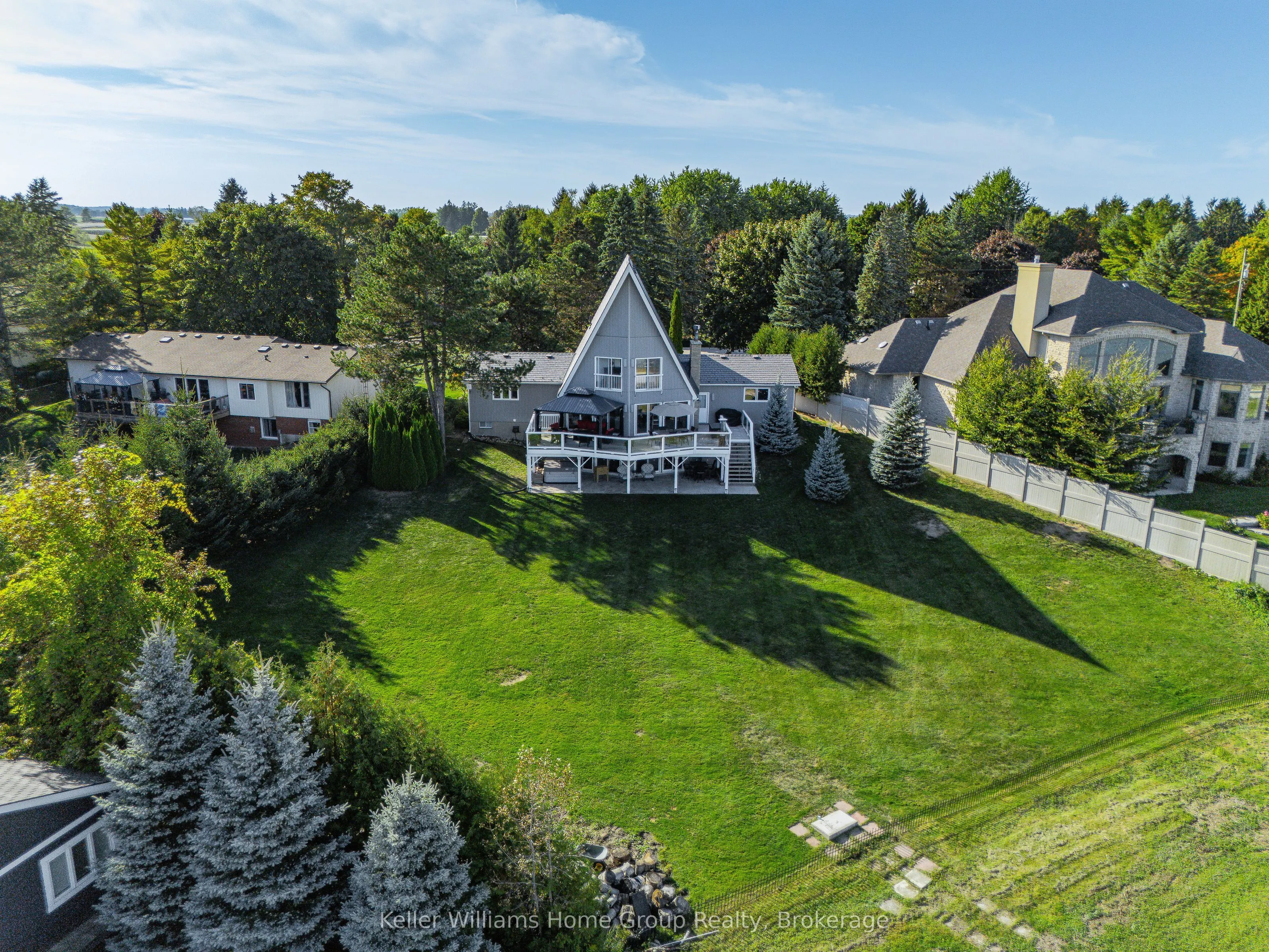 137 RENNIE Boulevard