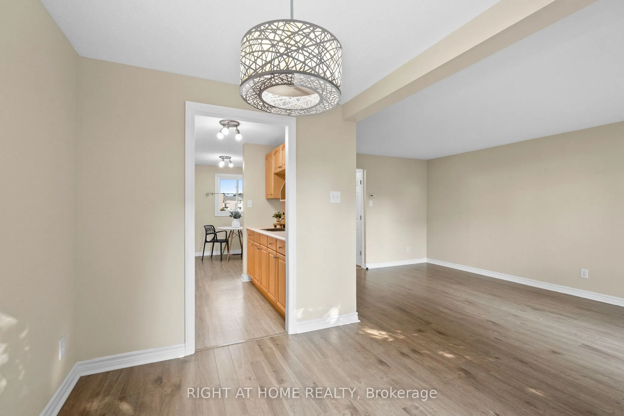 235 THISTLEDOWN Court, #29