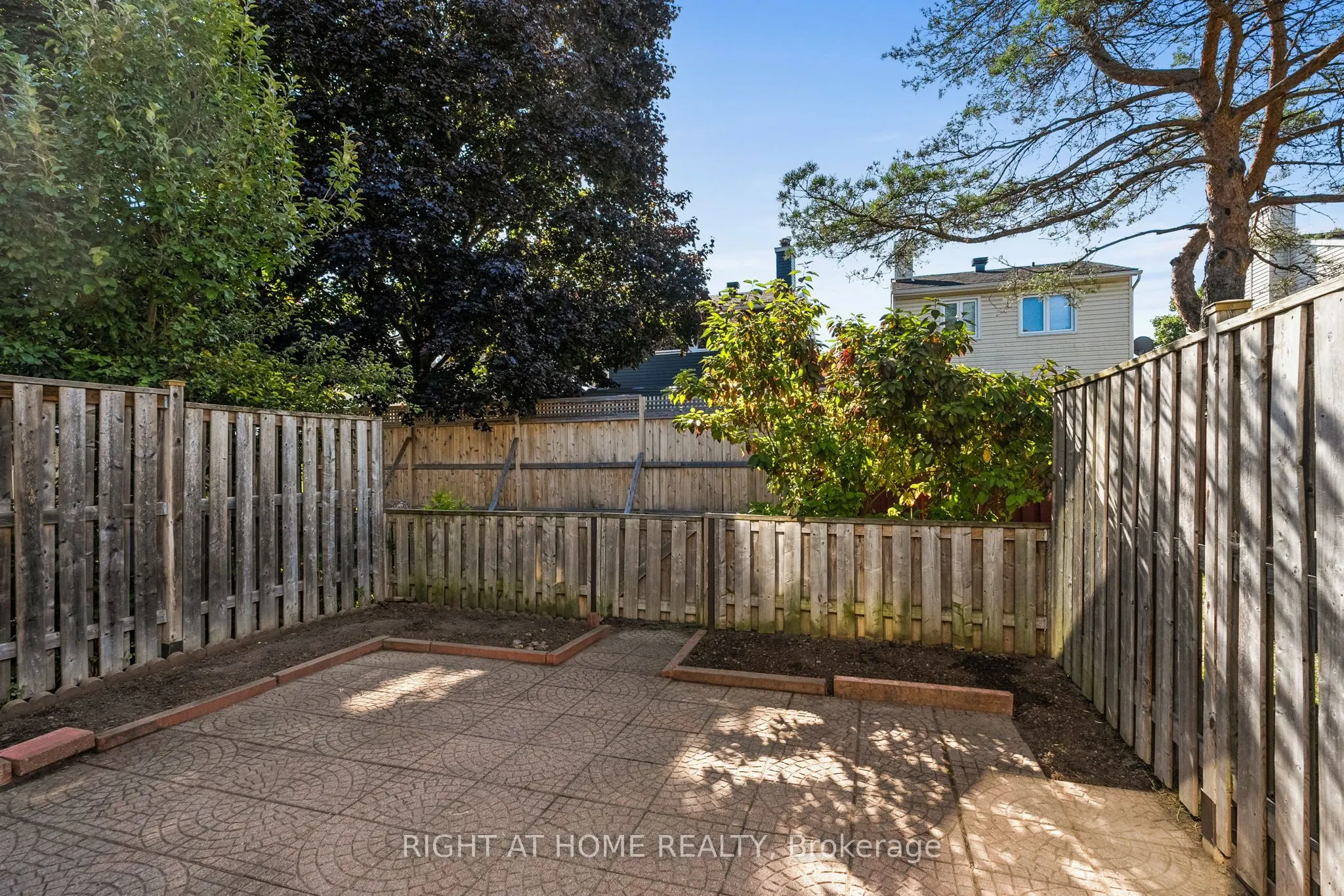 235 THISTLEDOWN Court, #29