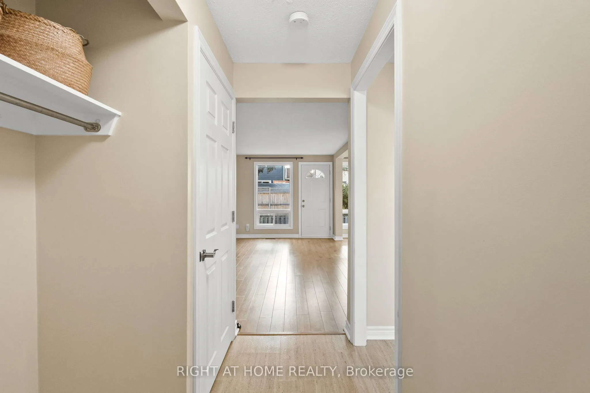 235 THISTLEDOWN Court, #29