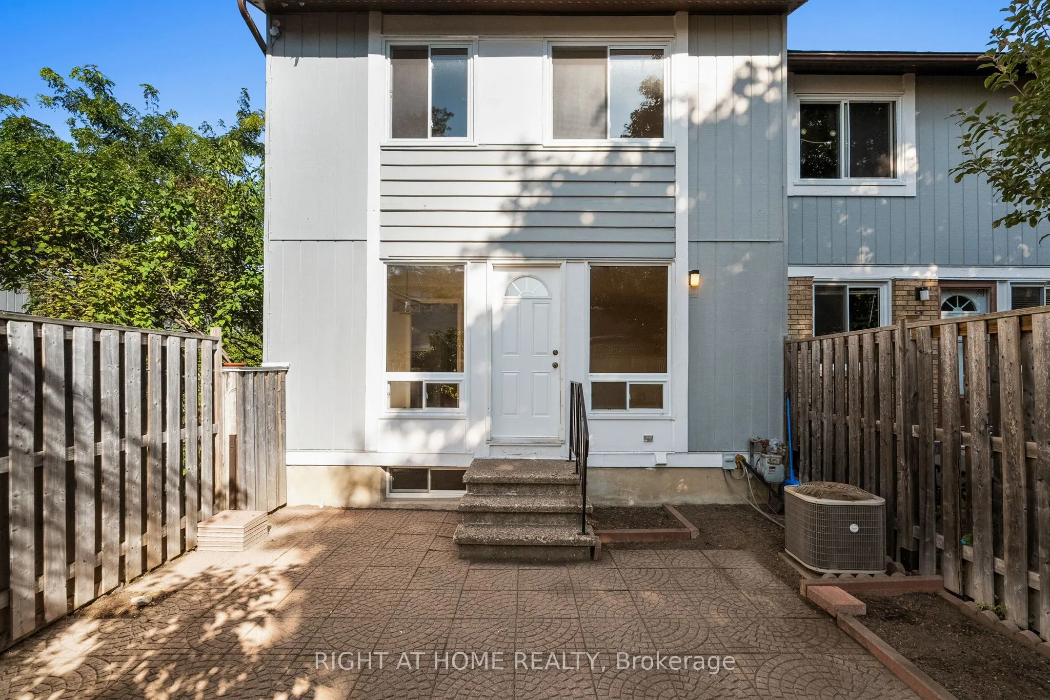 235 THISTLEDOWN Court, #29