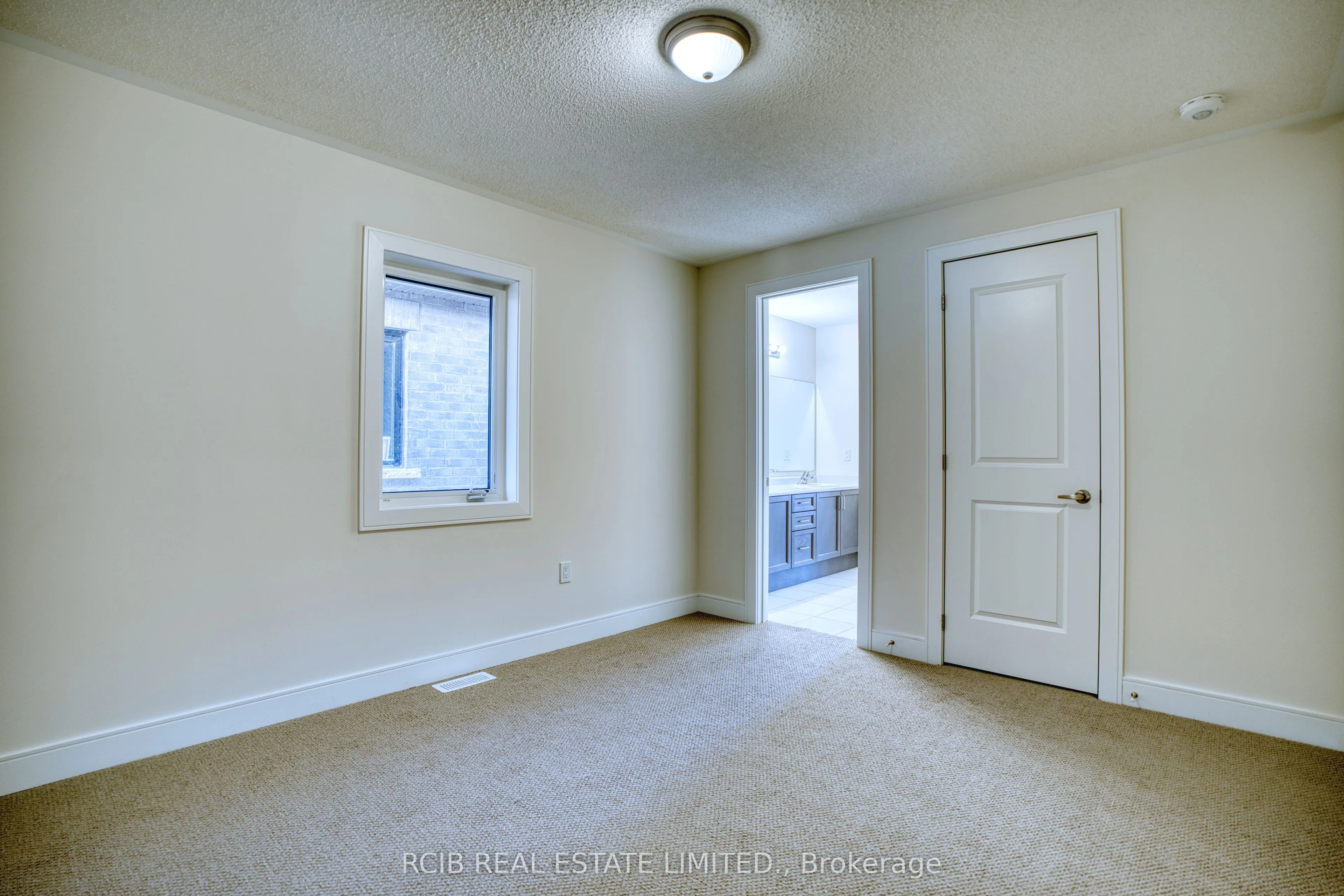 20 Stanley Leitch Drive