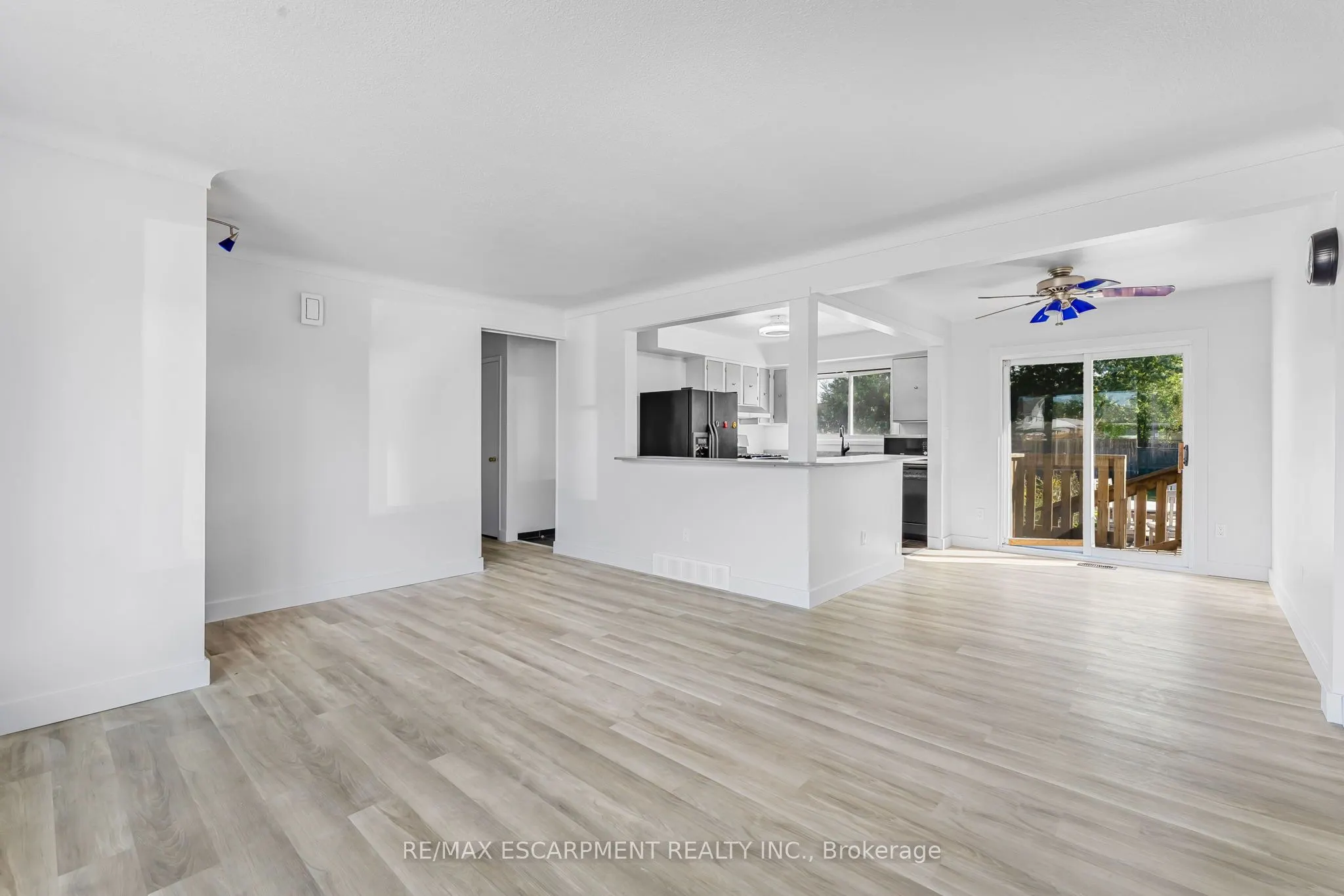 110 Pinehurst Drive, #Main