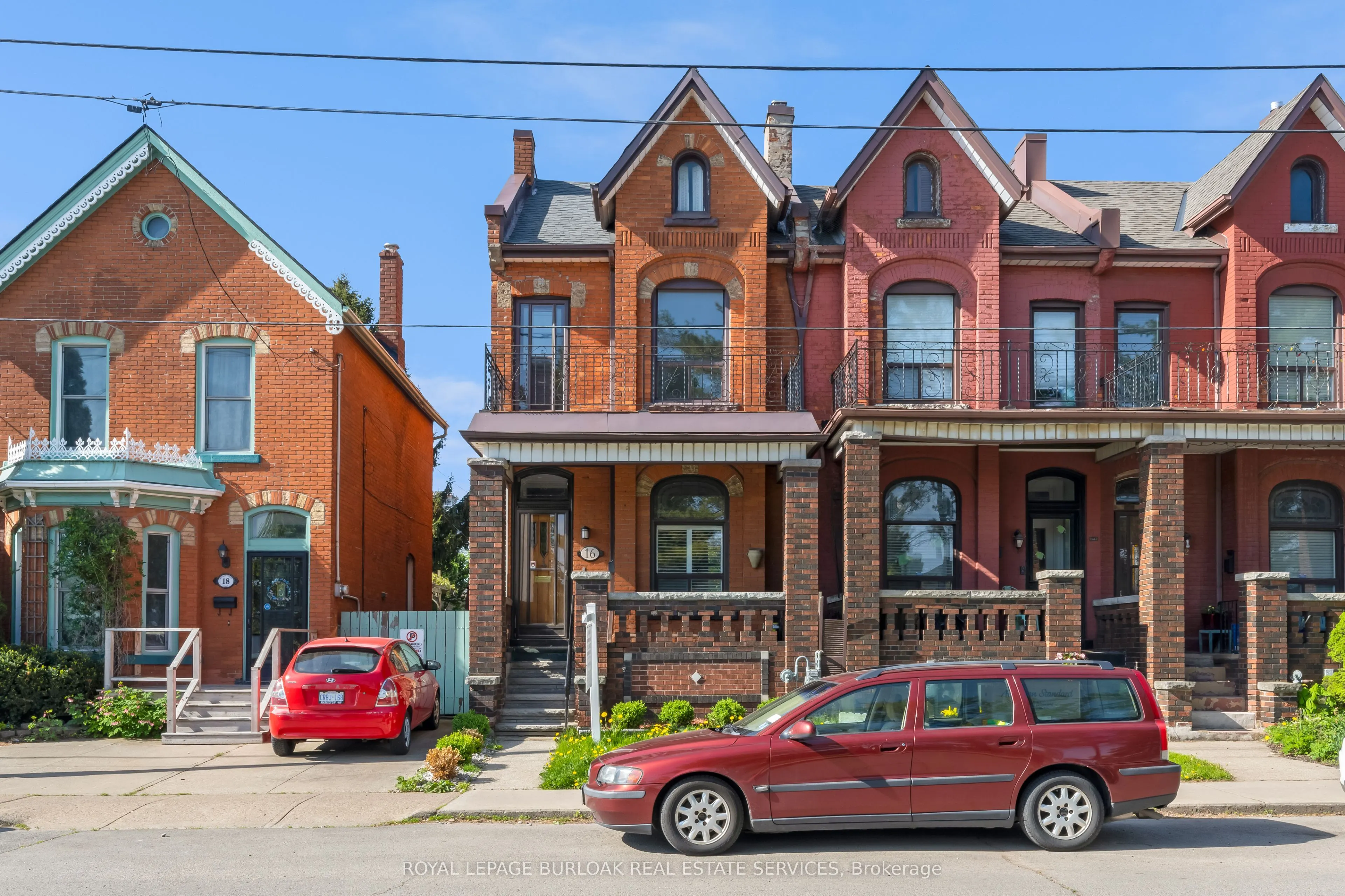 16 Murray Street E