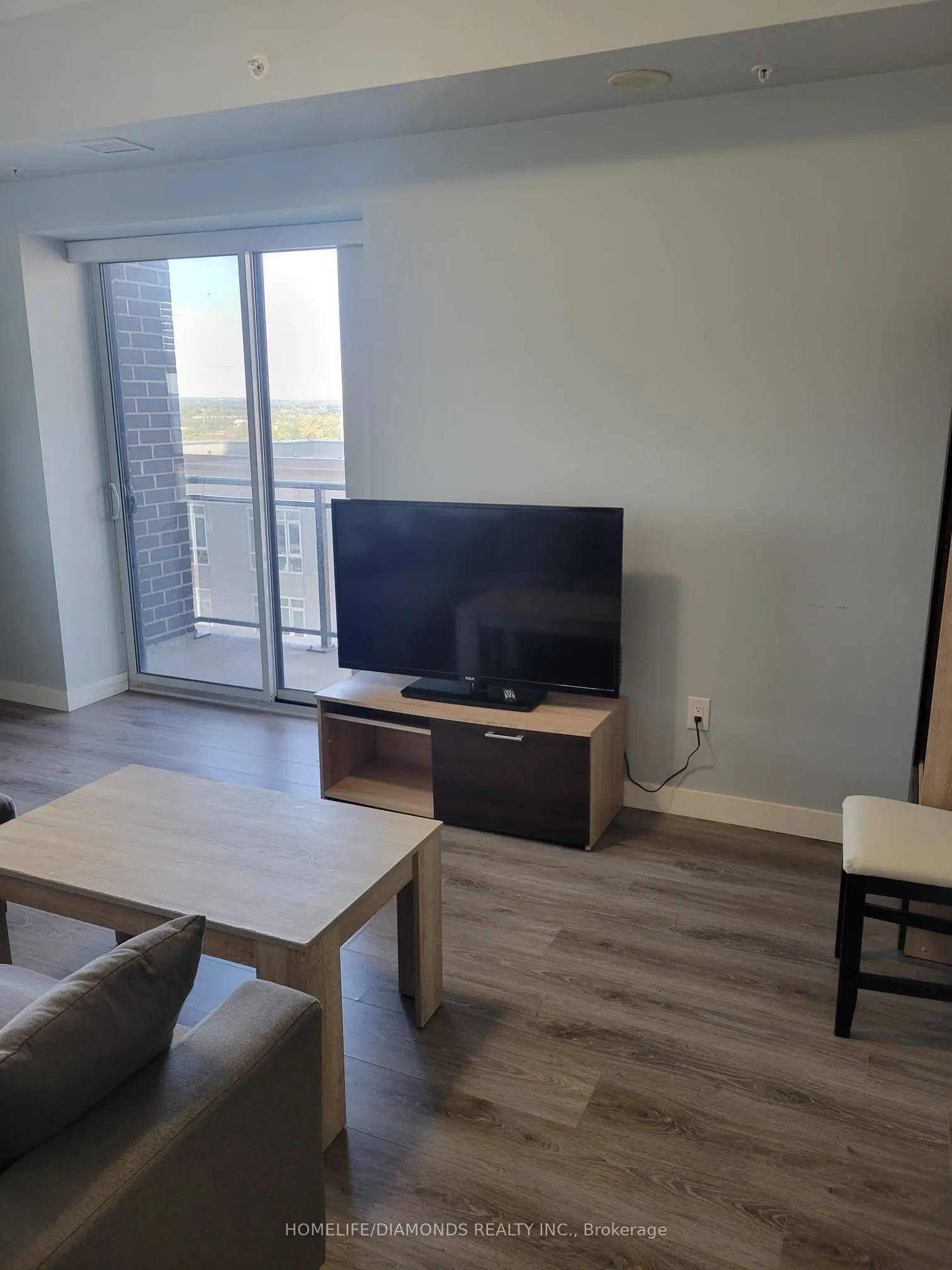 318 SPRUCE Street, #1705