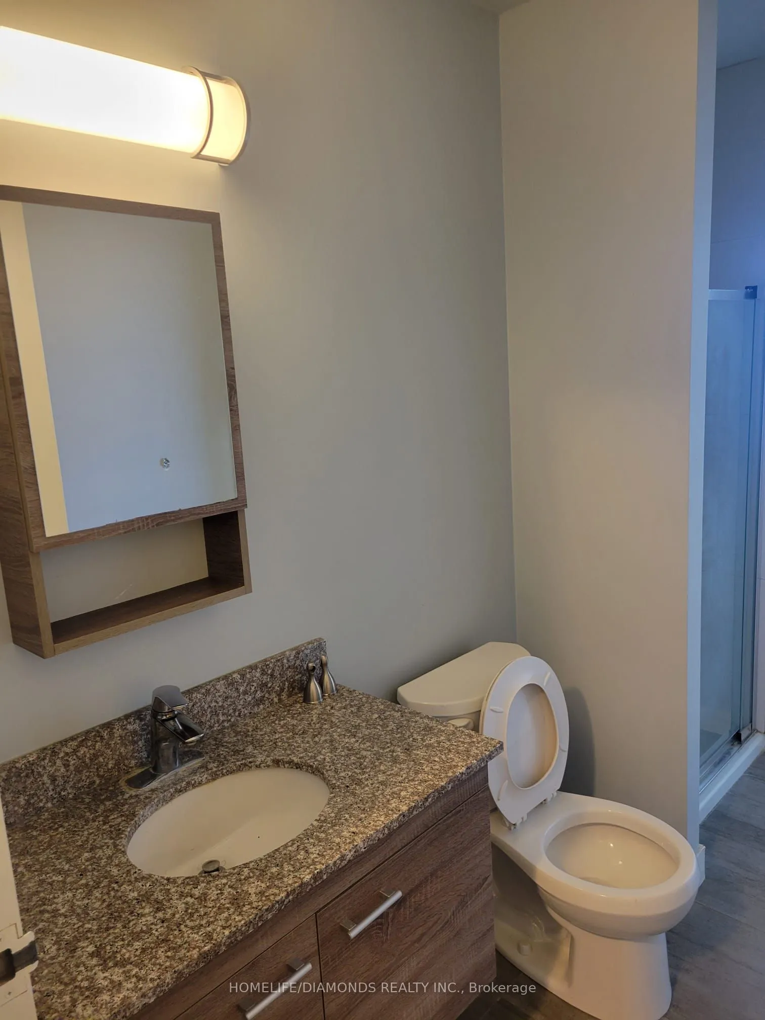 318 SPRUCE Street, #1705