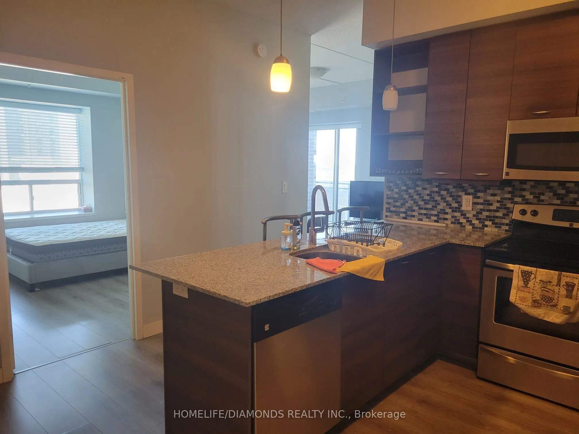 318 SPRUCE Street, #1705
