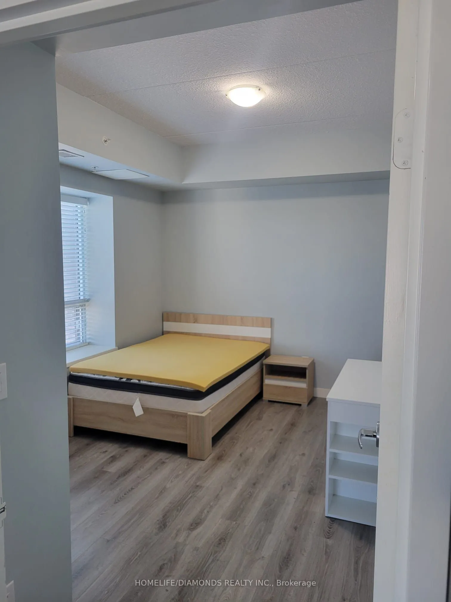 318 SPRUCE Street, #1705