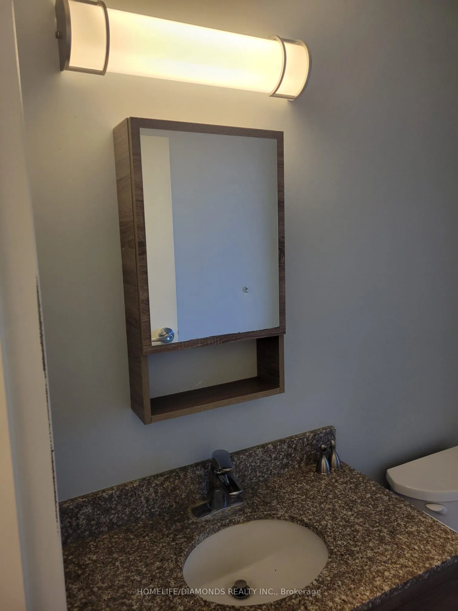318 SPRUCE Street, #1705