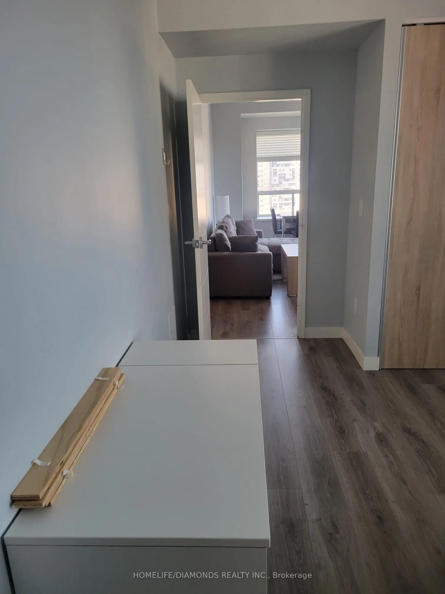 318 SPRUCE Street, #1705