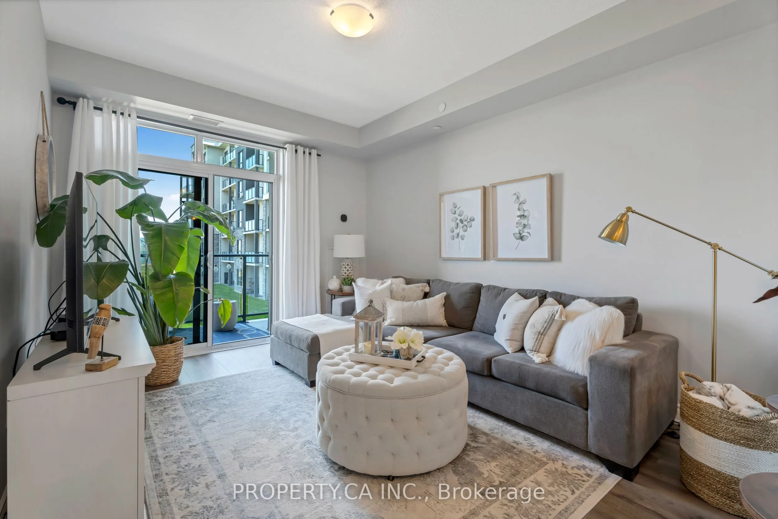 101 Shoreview Place, #239