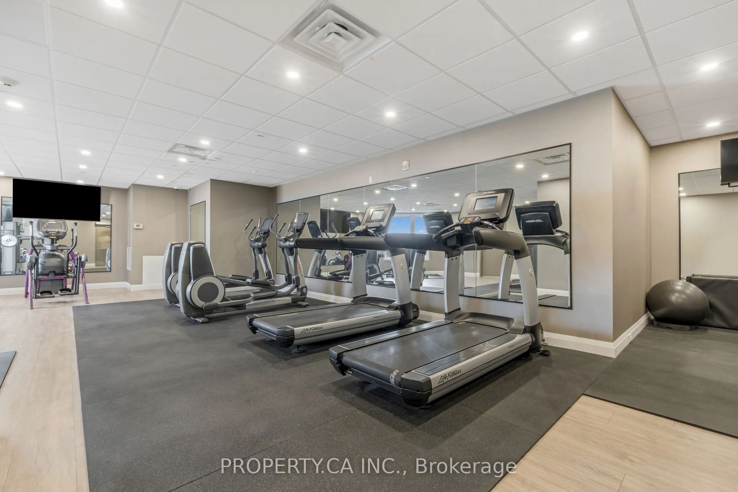 101 Shoreview Place, #239