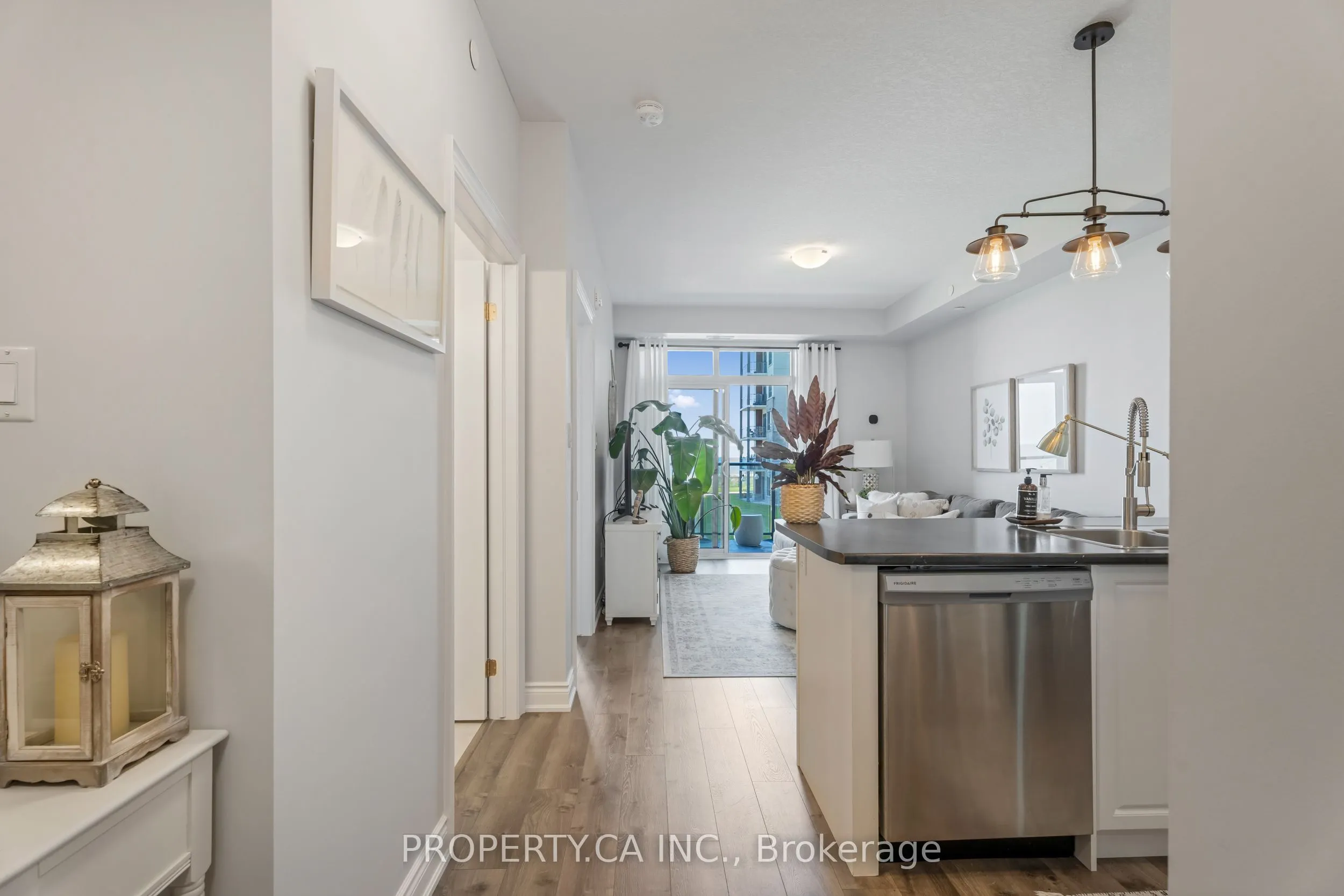 101 Shoreview Place, #239