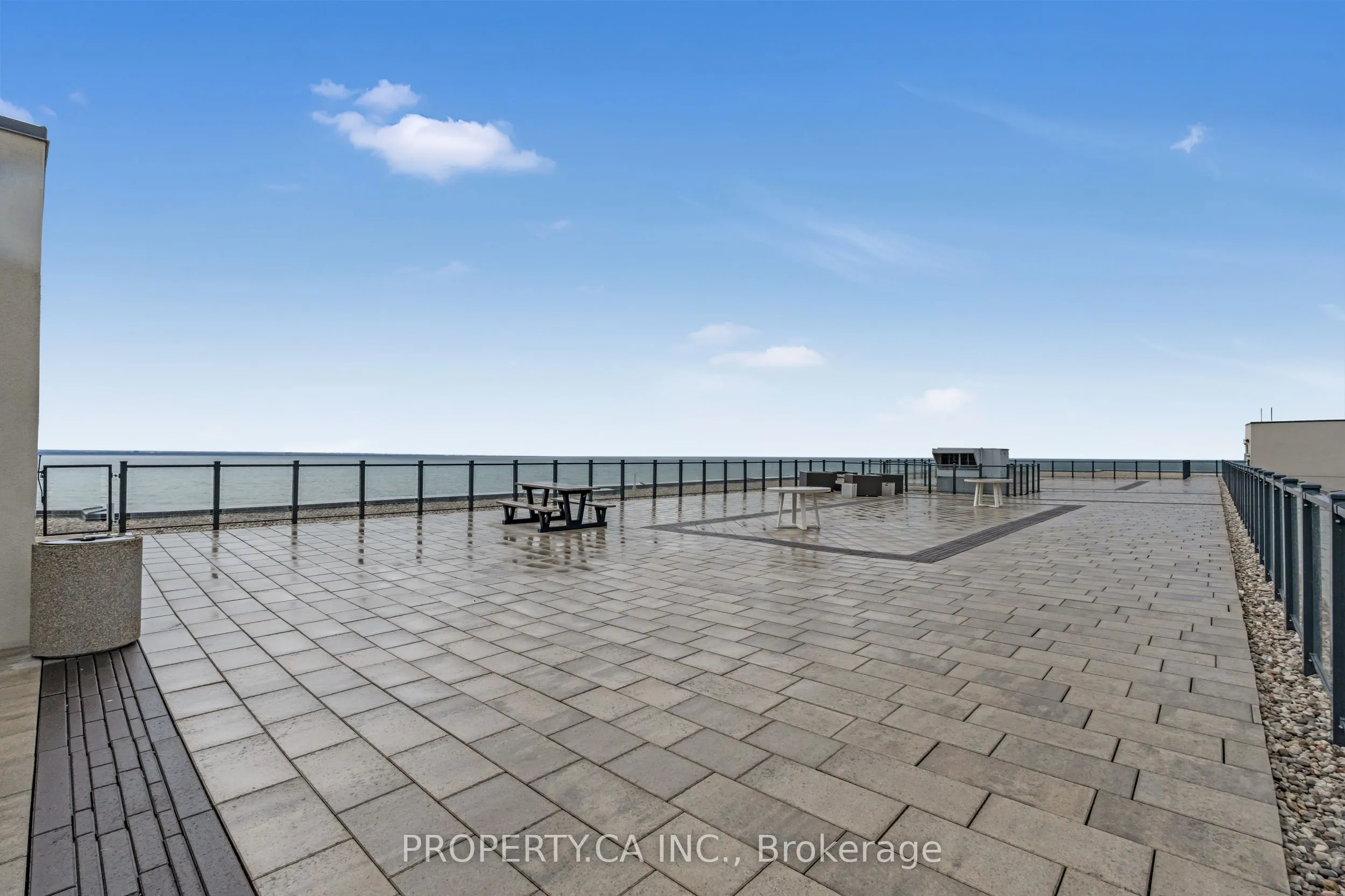 101 Shoreview Place, #239