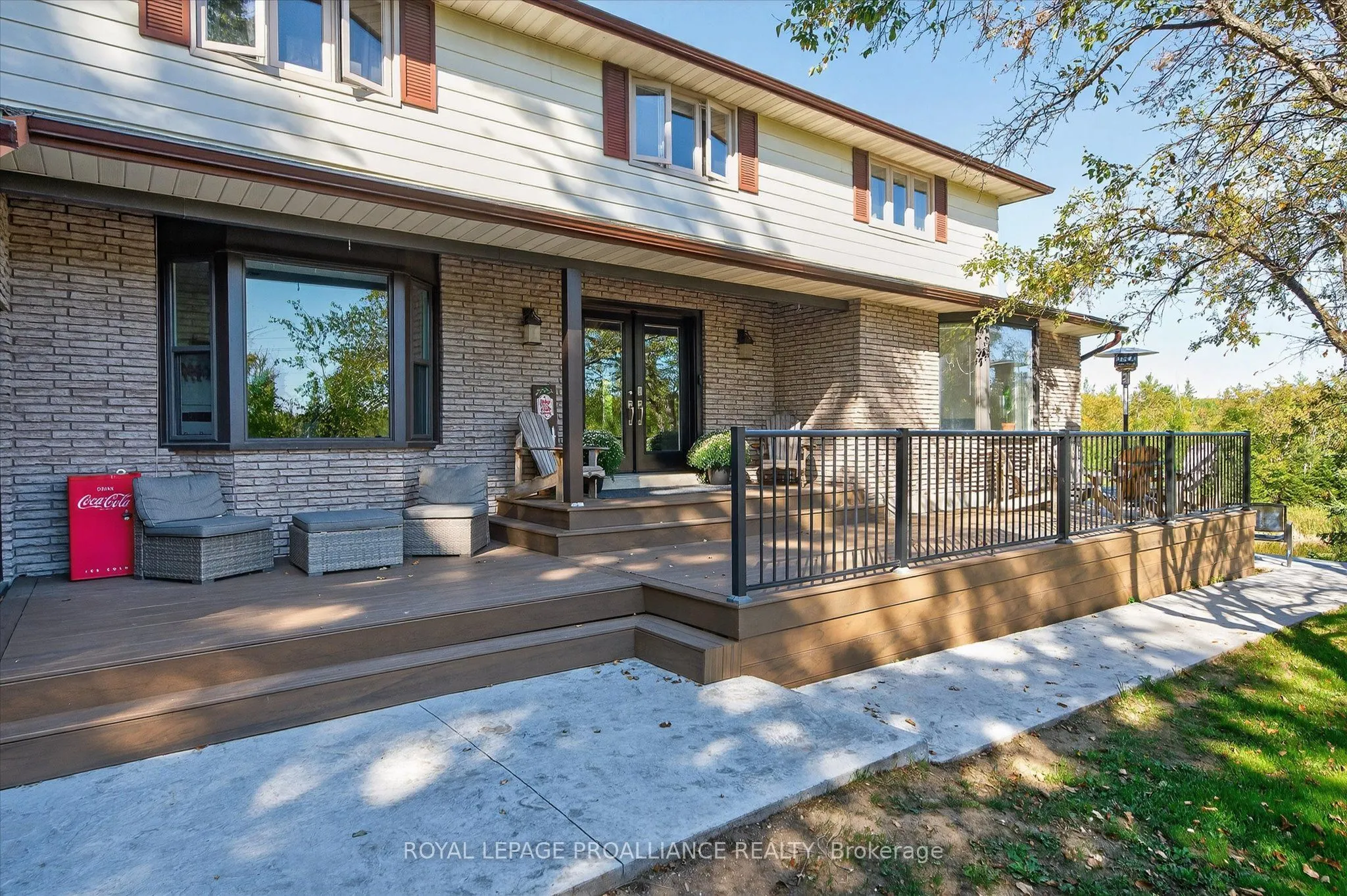 9 Leanne Avenue