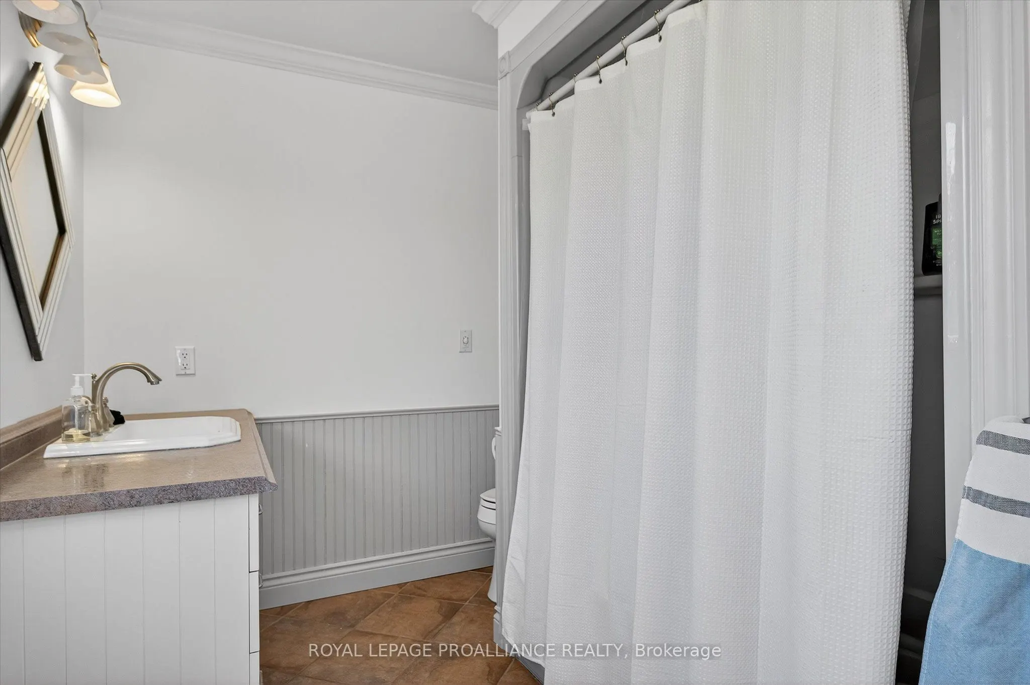 9 Leanne Avenue