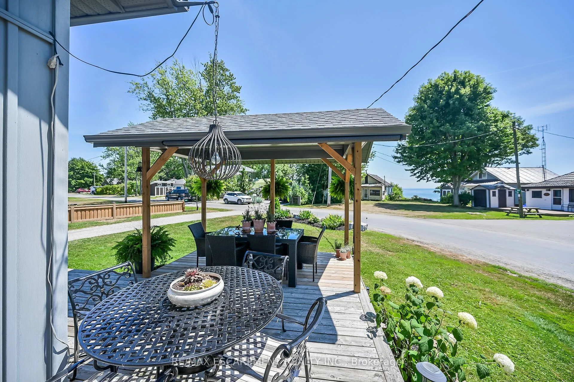55 Lakeside Drive