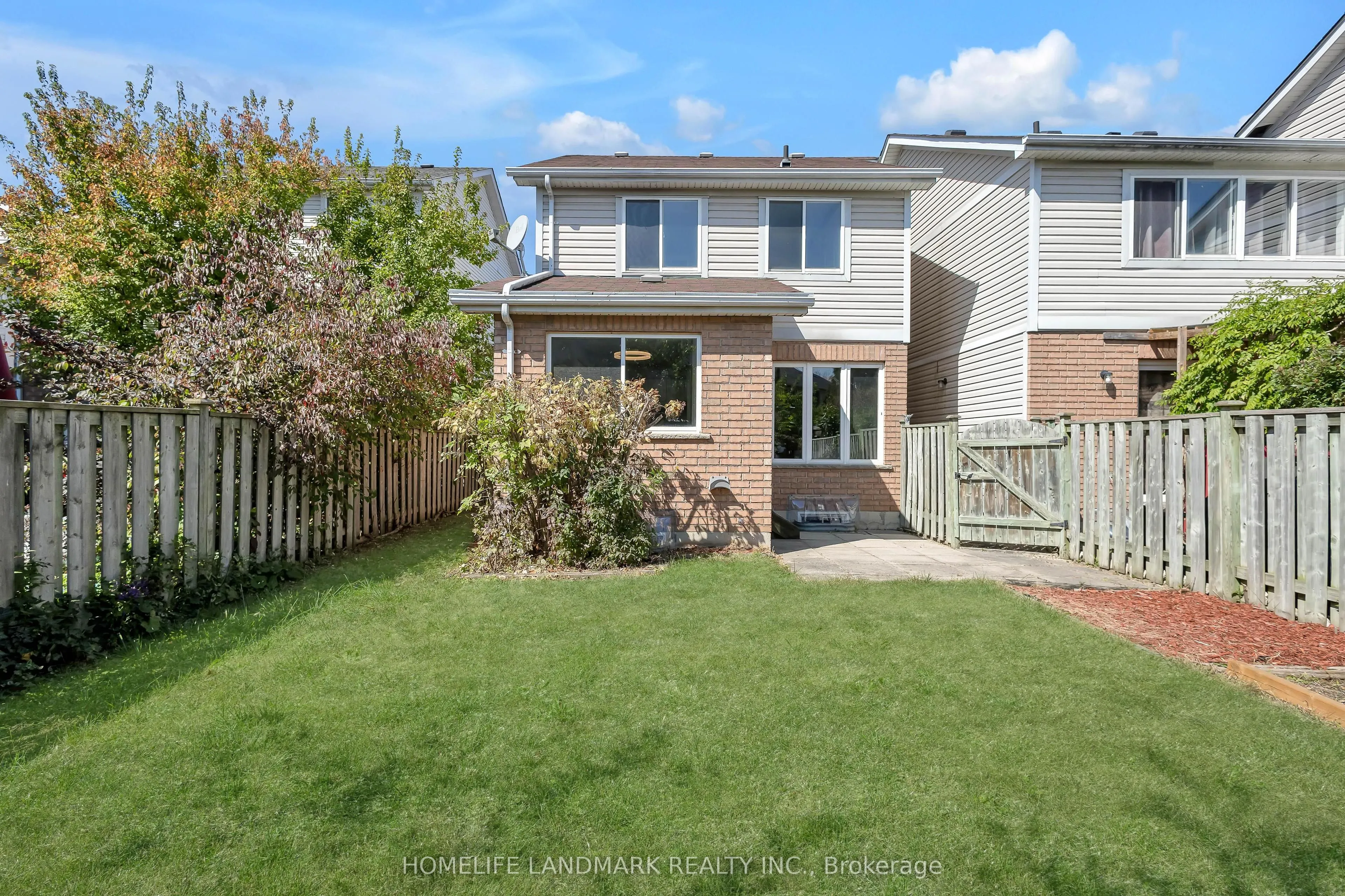 209 Deacon Wood Place