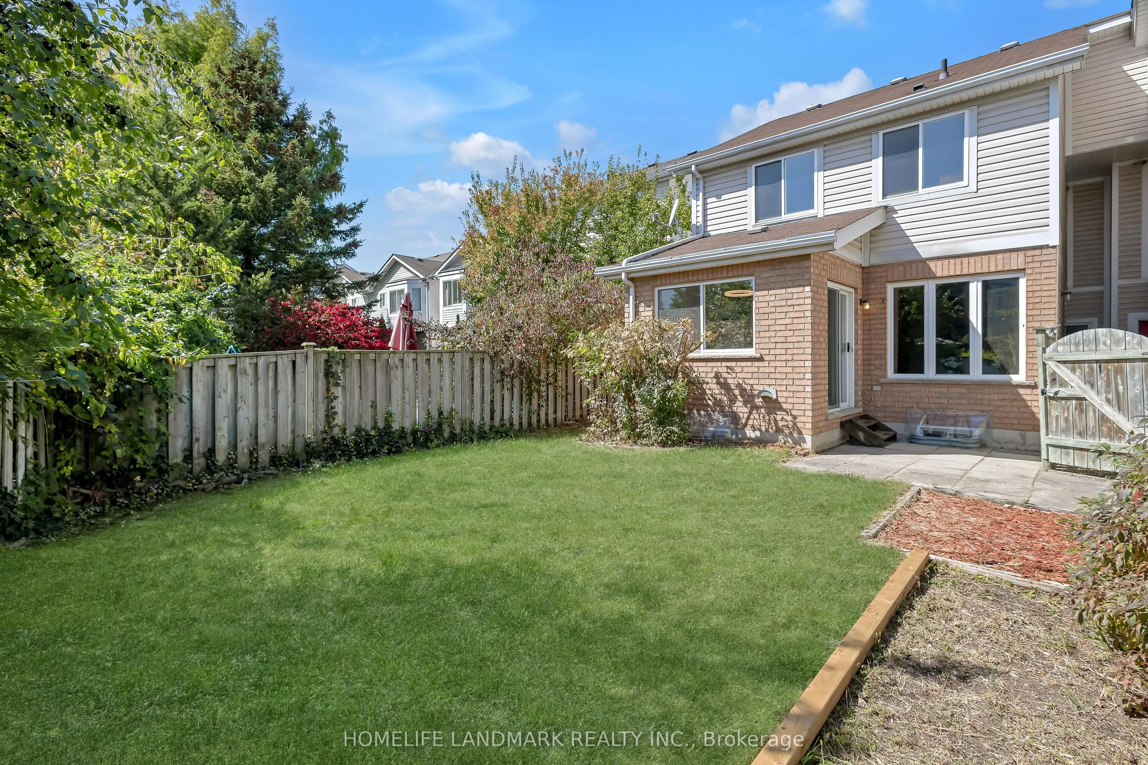 209 Deacon Wood Place