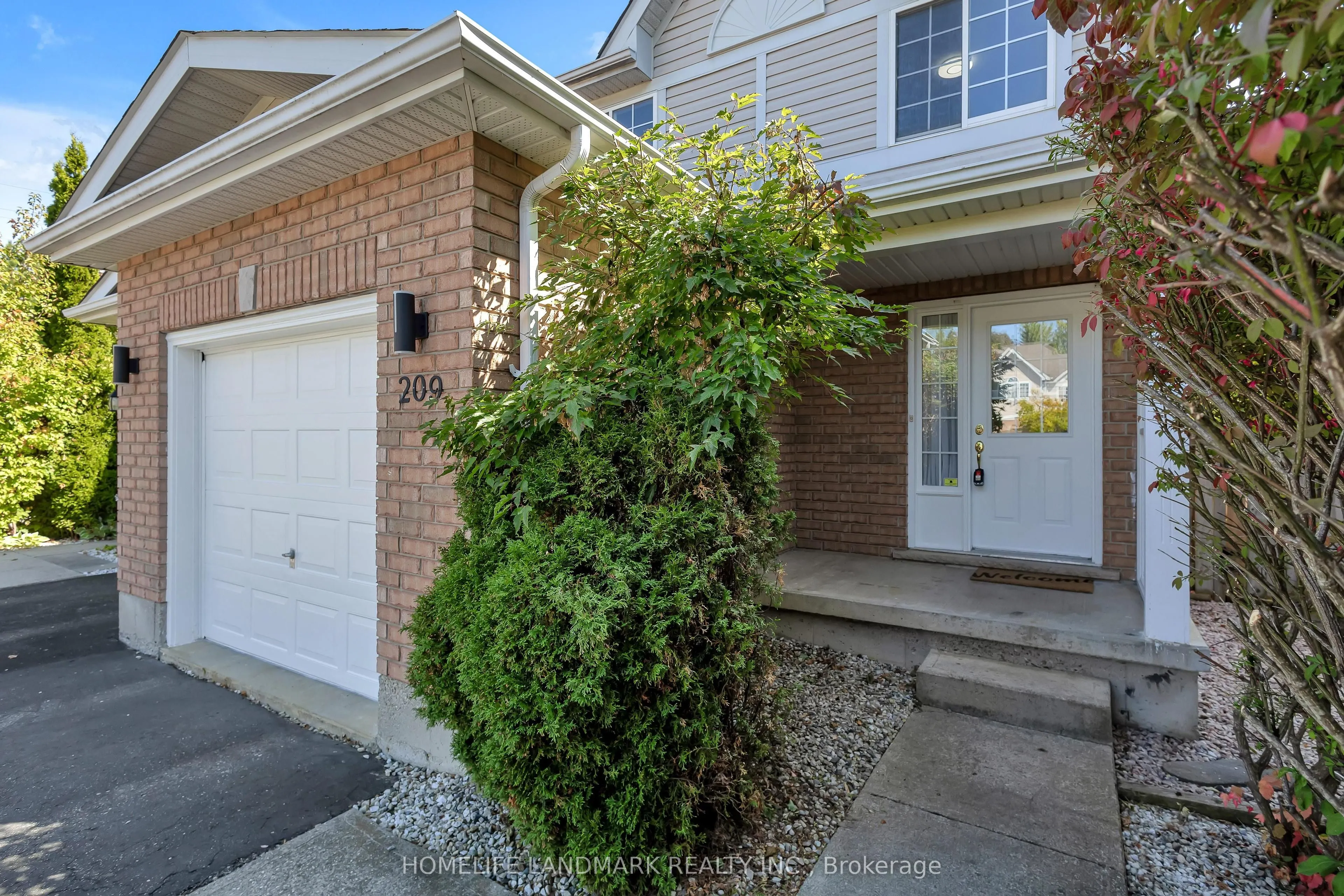 209 Deacon Wood Place