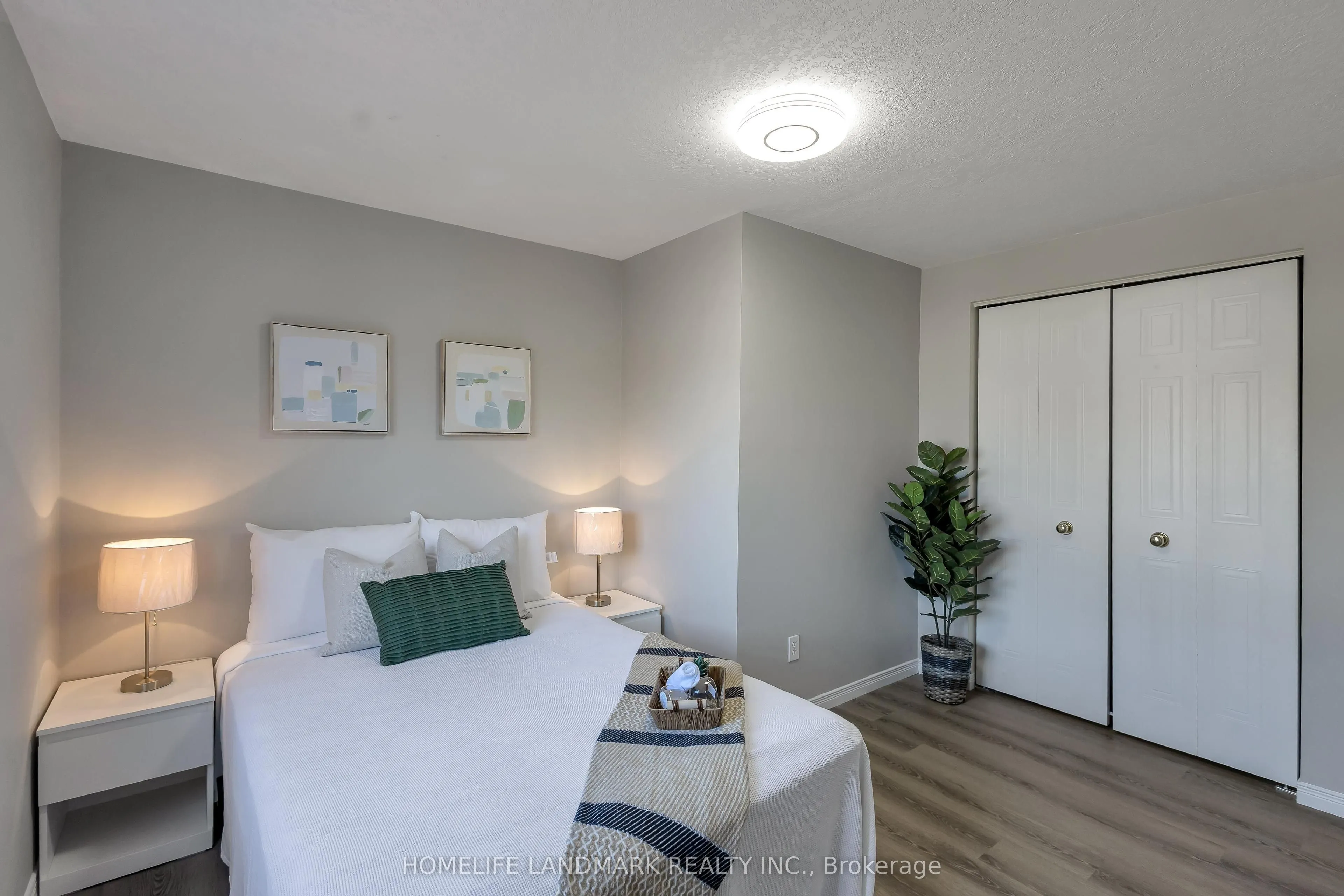 209 Deacon Wood Place