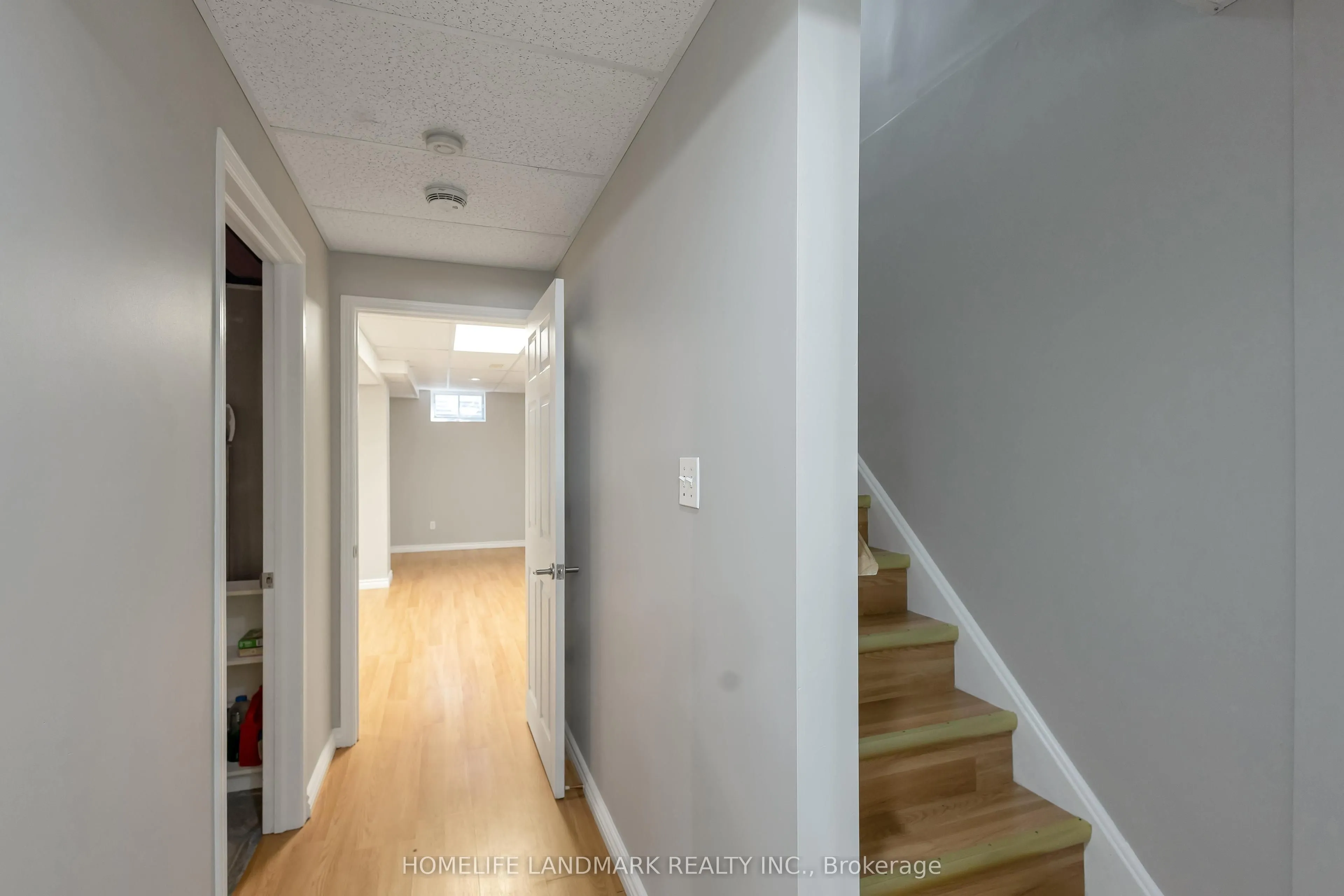 209 Deacon Wood Place