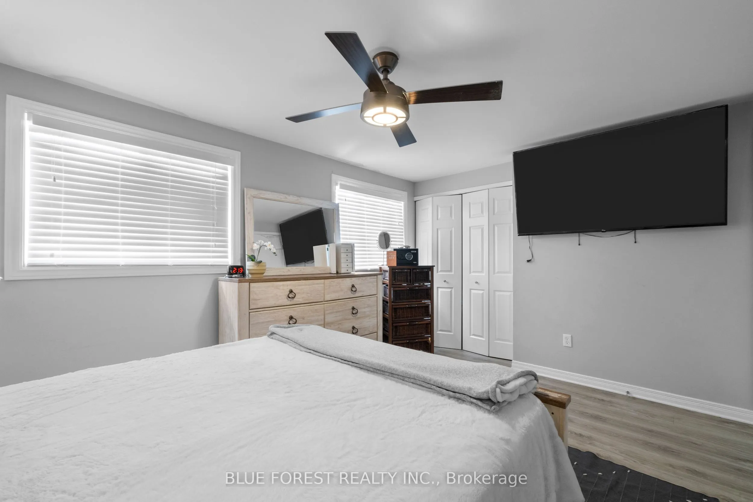 166 Southdale Road W, #18