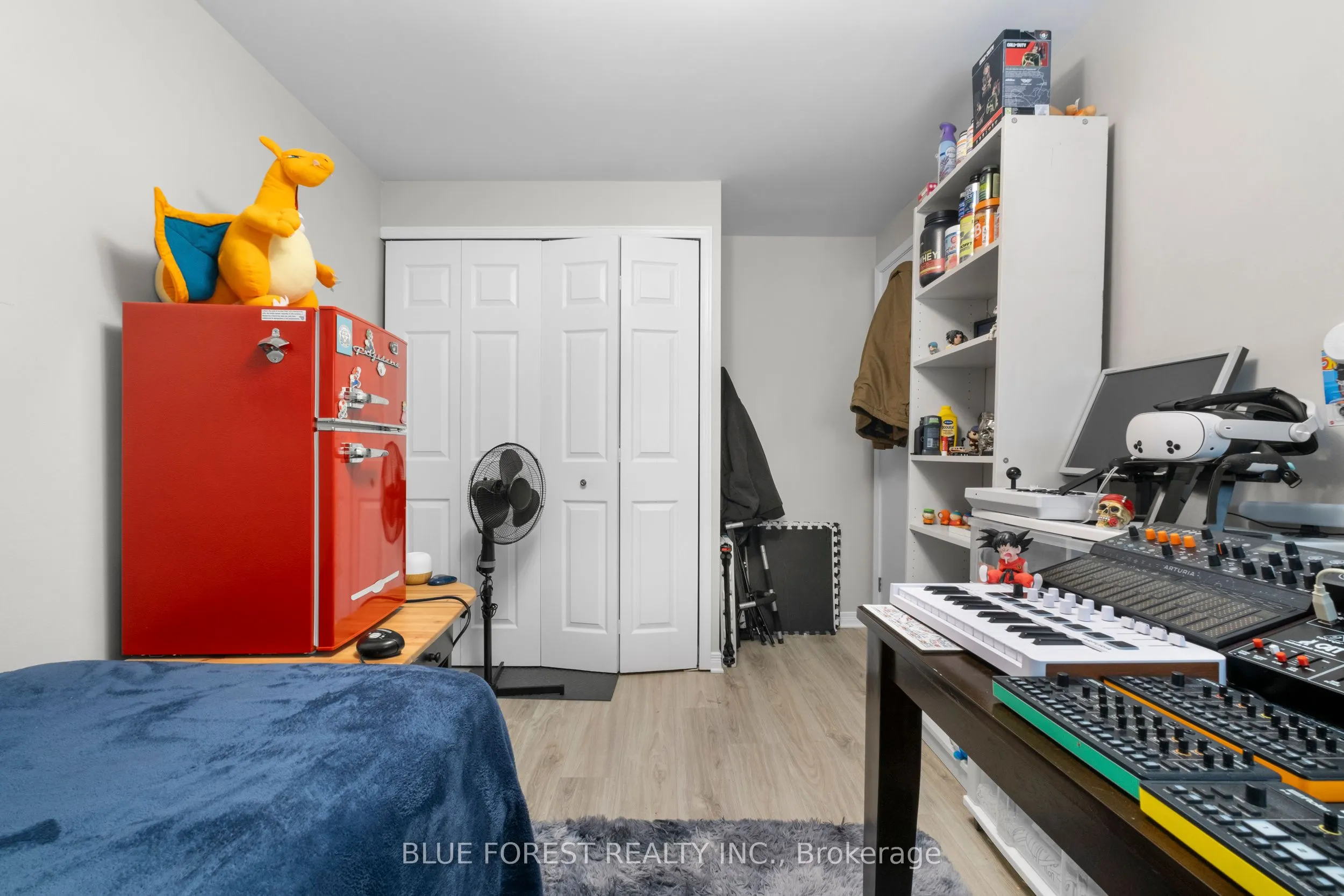 166 Southdale Road W, #18