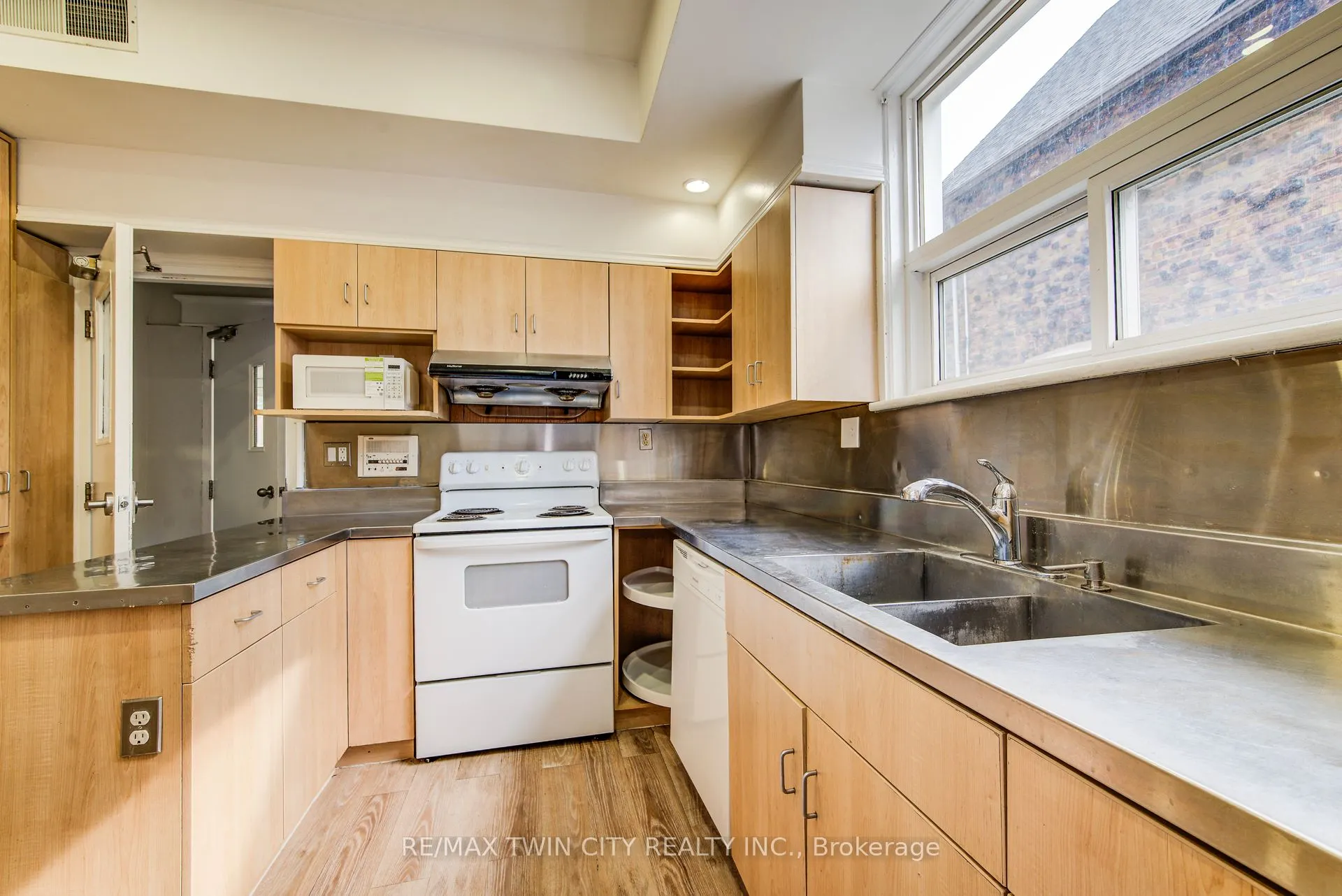 19 Schneider Avenue