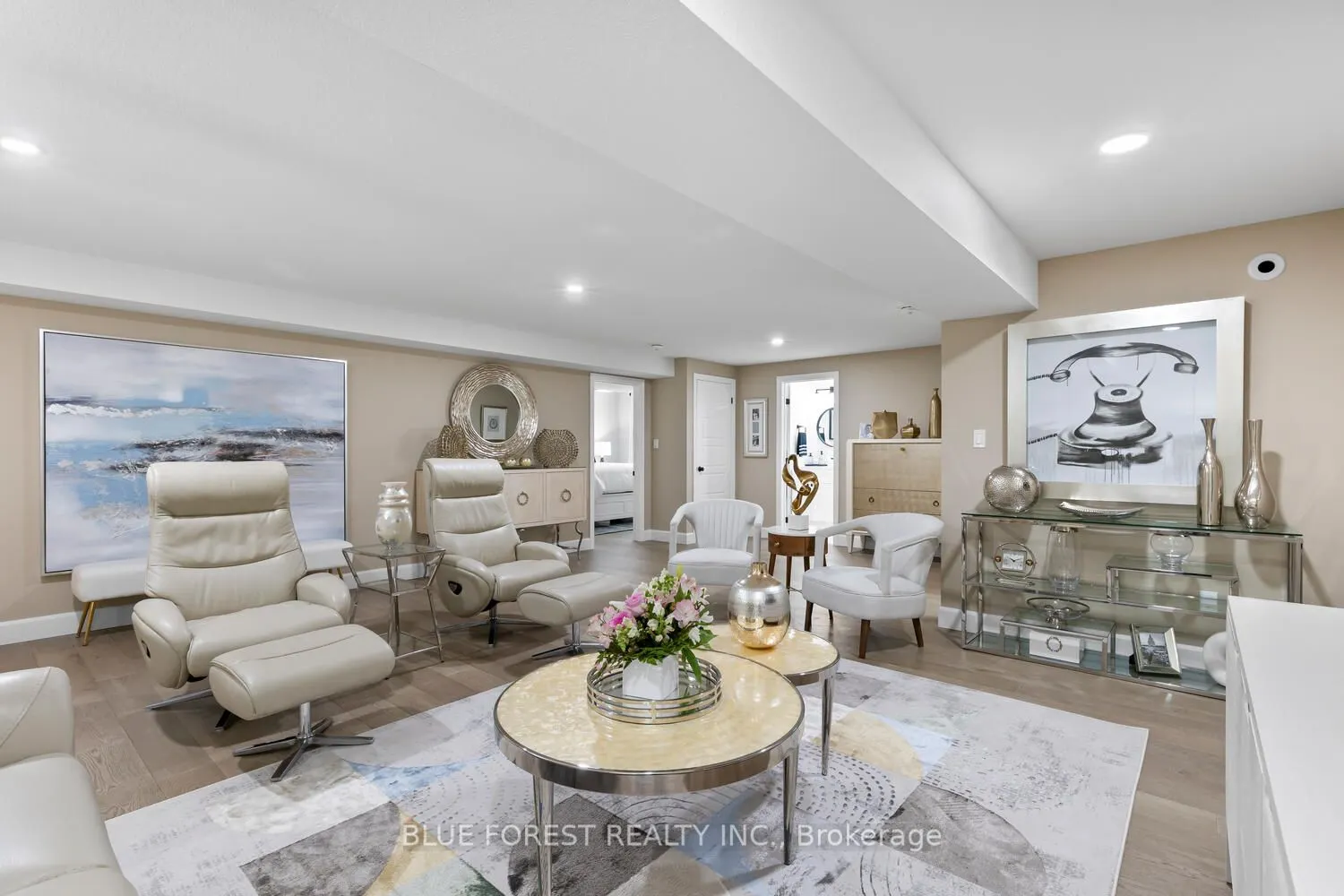 28 Weir Crescent