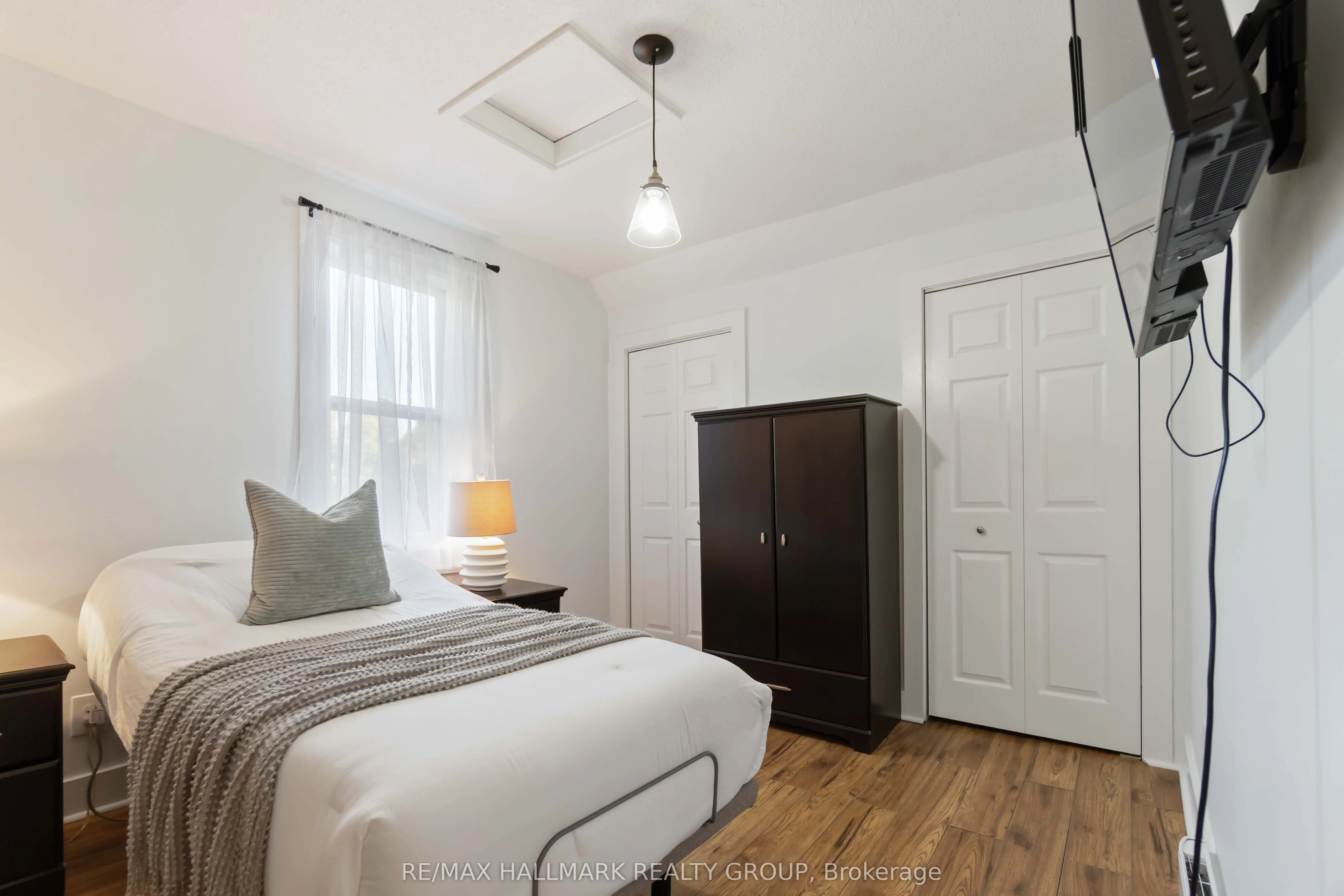 6 ALGONKIN Trail