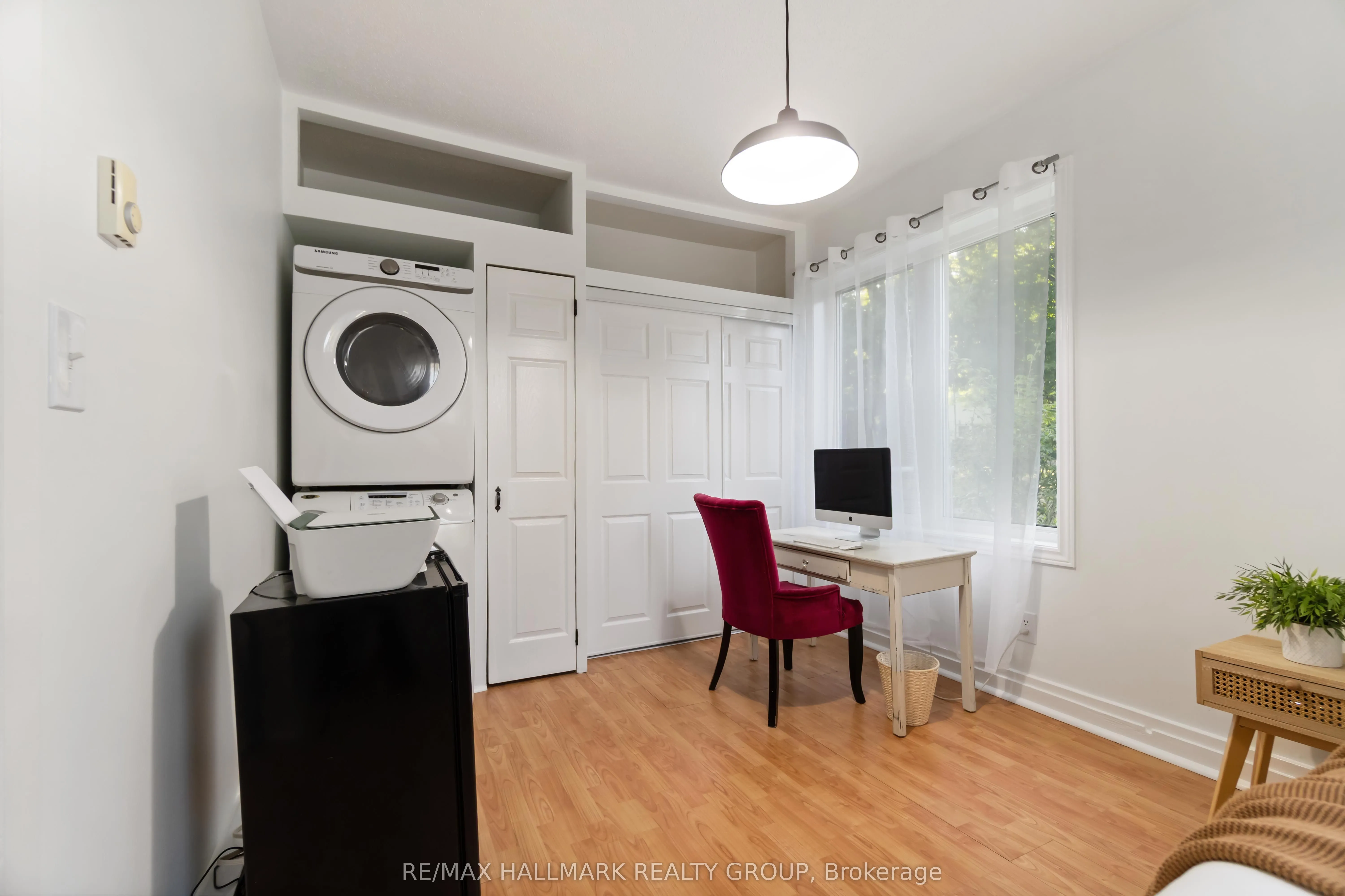 6 ALGONKIN Trail