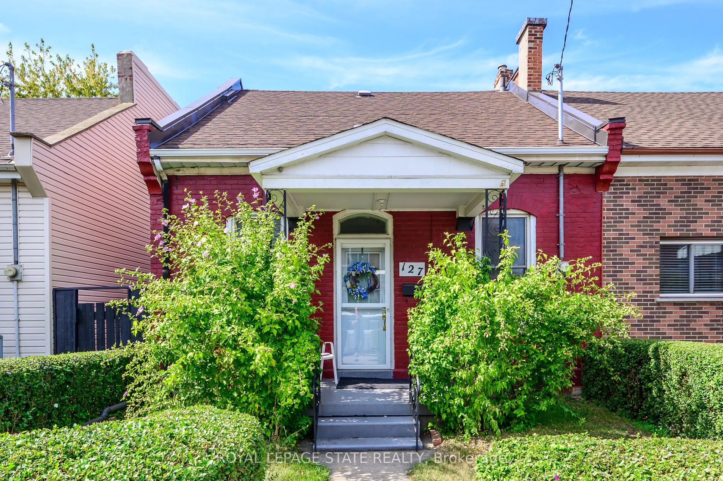 127 East Avenue N