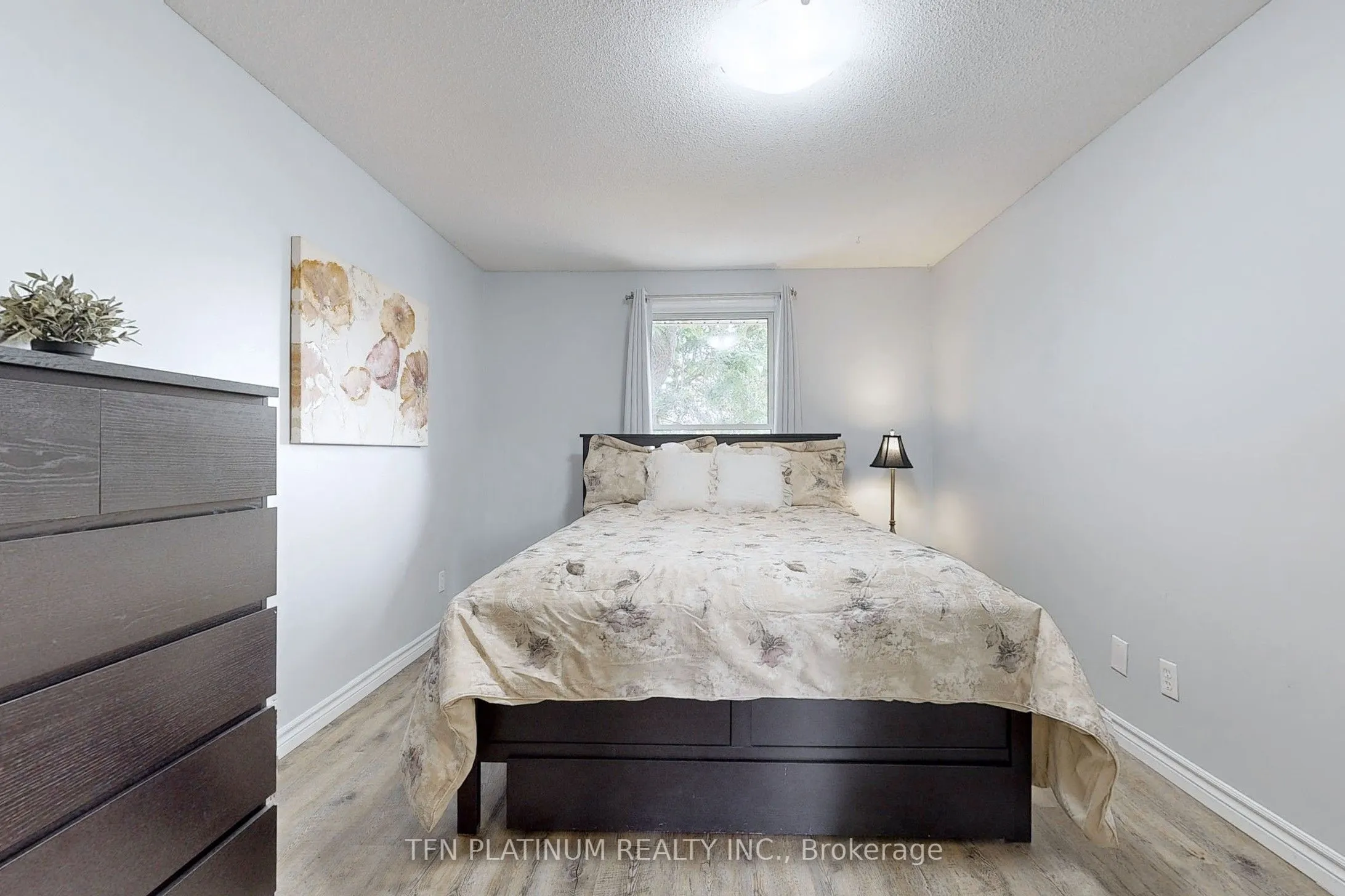 91 Glamis Road
