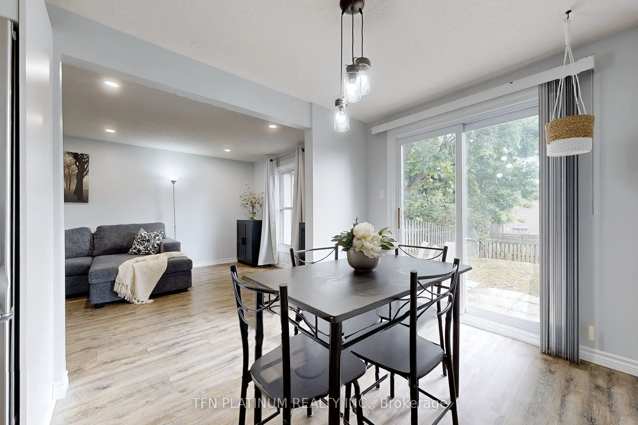 91 Glamis Road