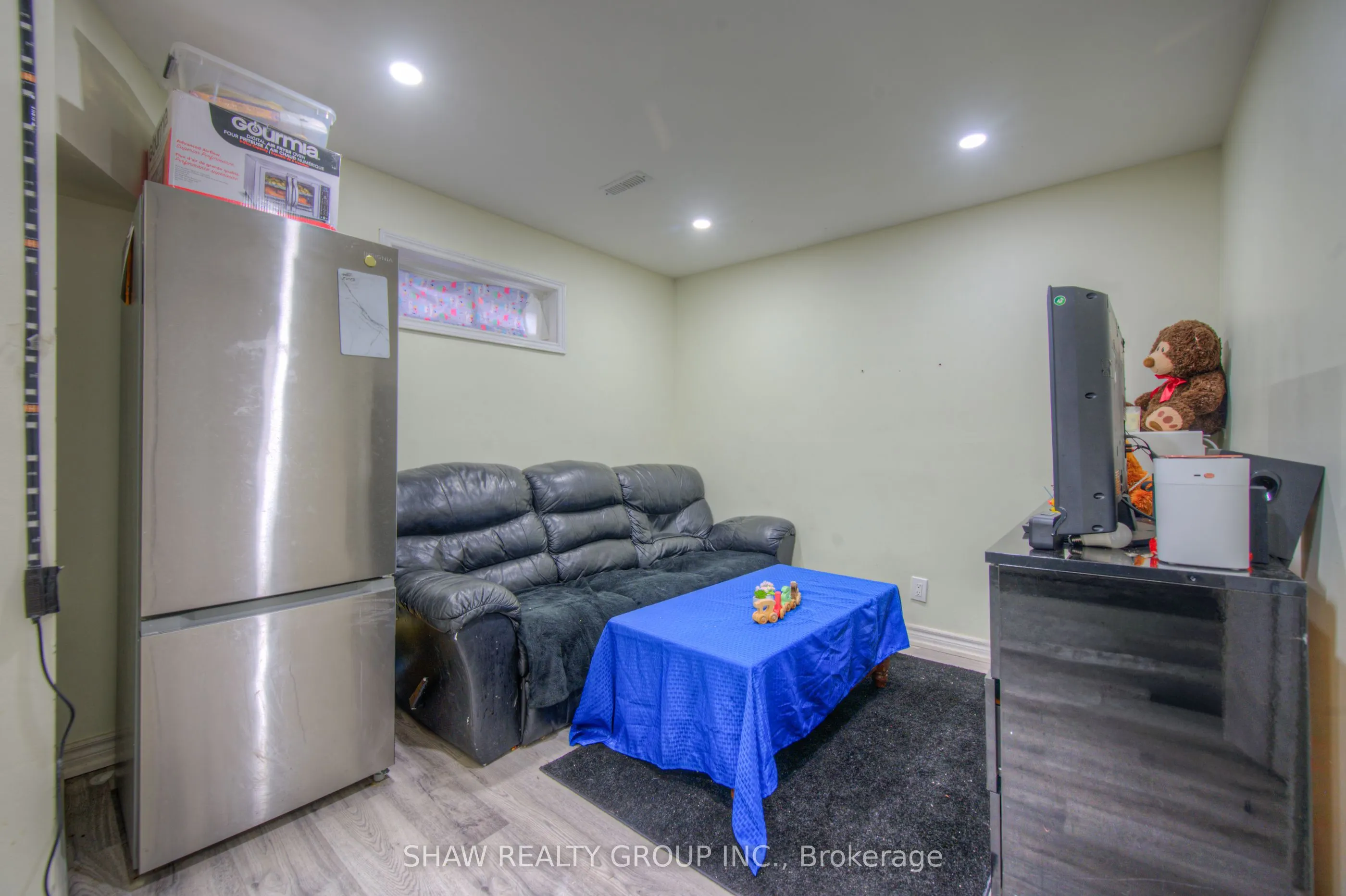 15 Glendan Court