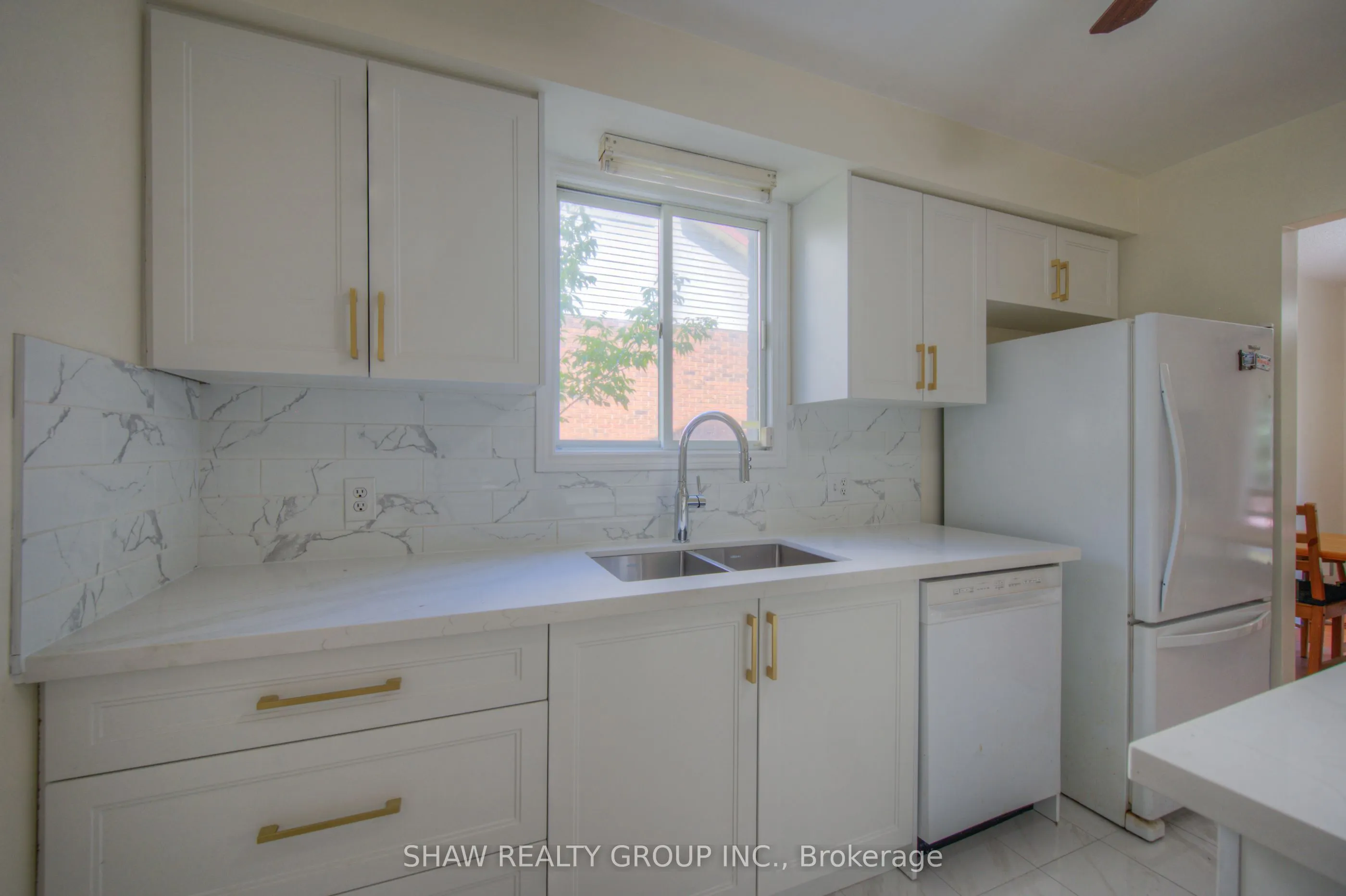15 Glendan Court