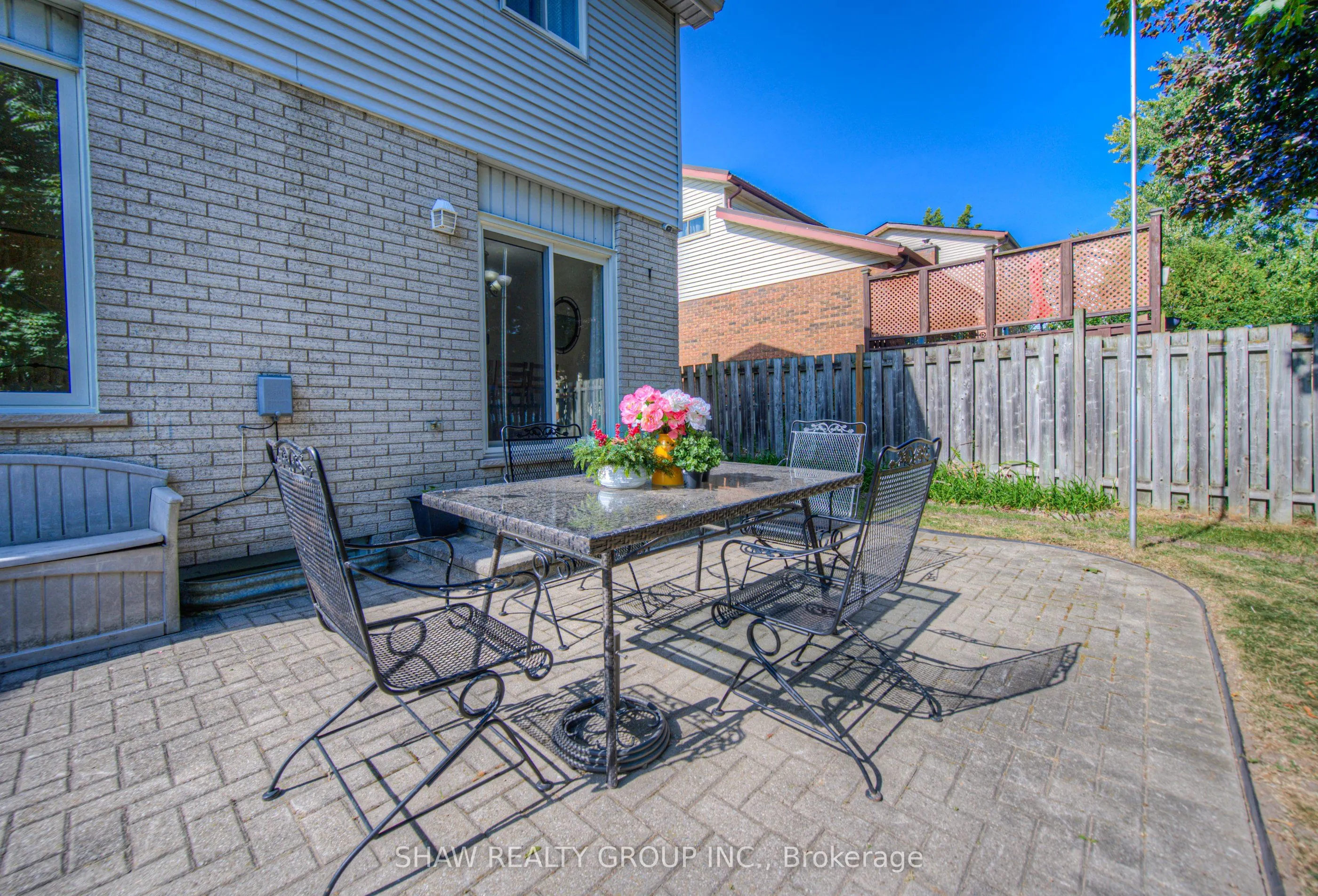 15 Glendan Court
