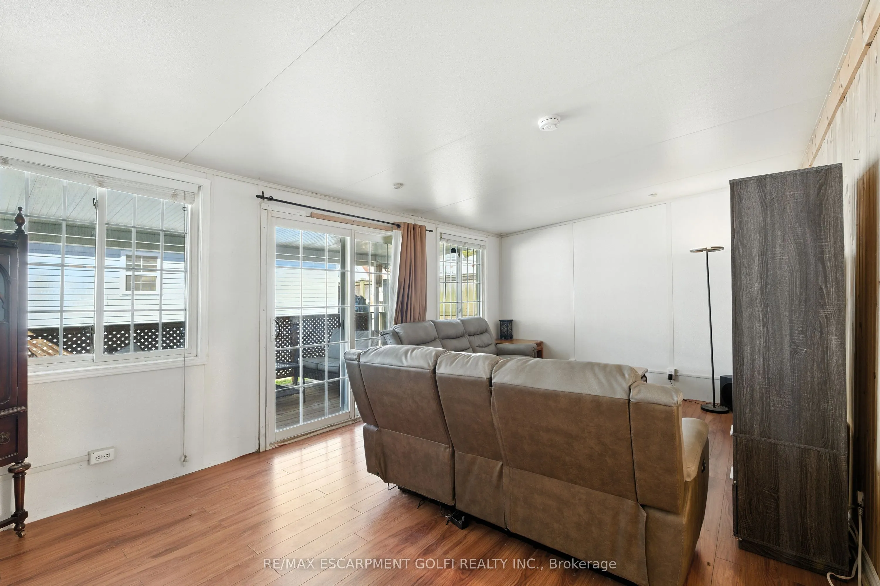 241 St. Paul Street W, #102
