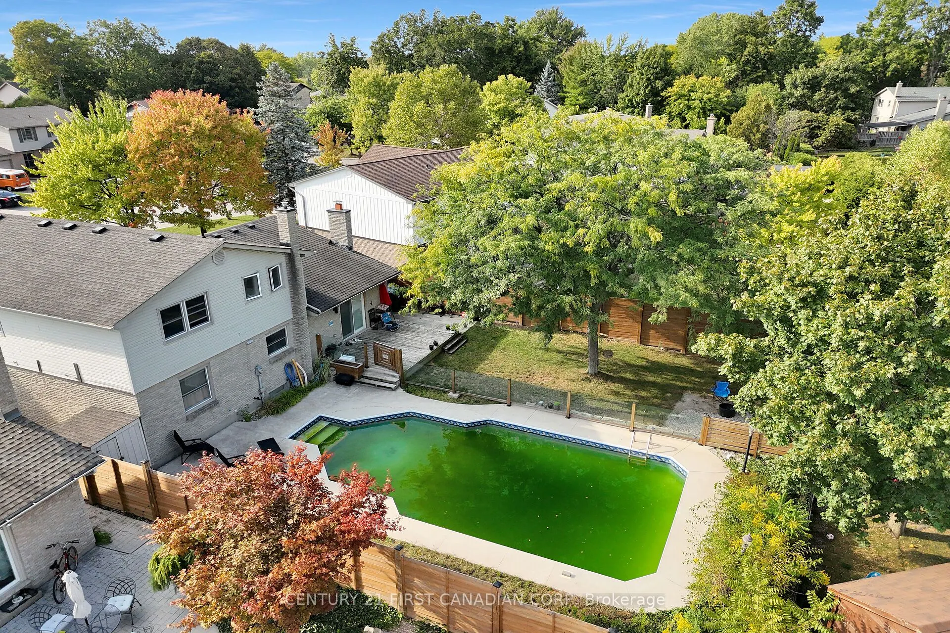 1027 Flintlock Court N